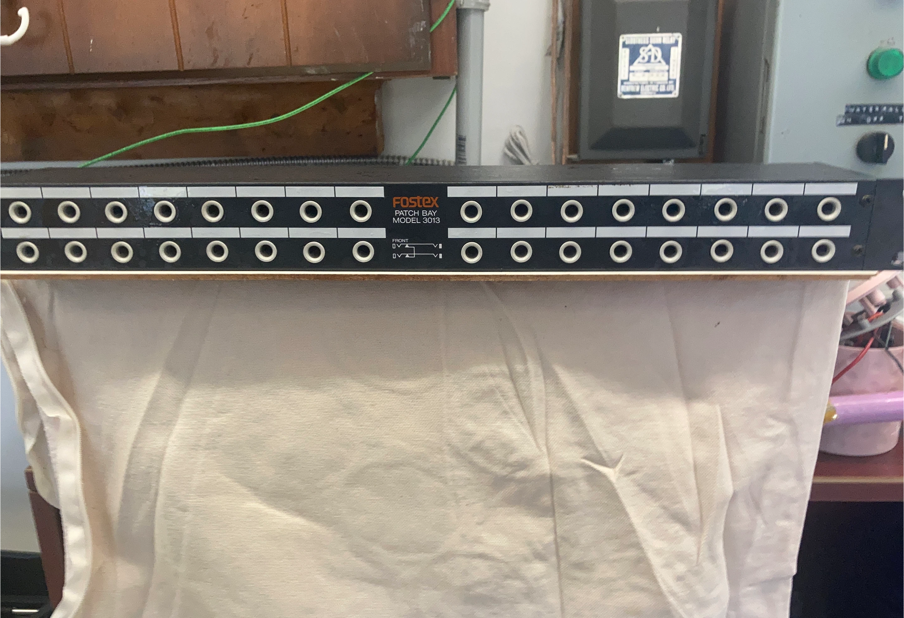 Fostex Patch Bay Model 3013