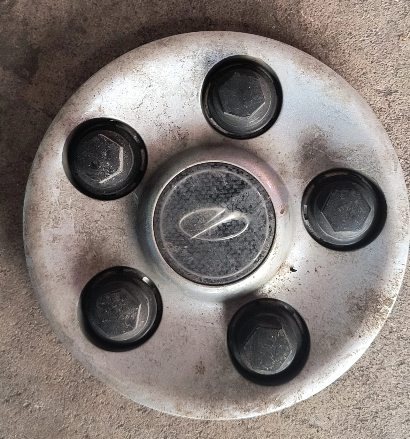 2 Oldsmobile Alloy Wheel Centre Caps