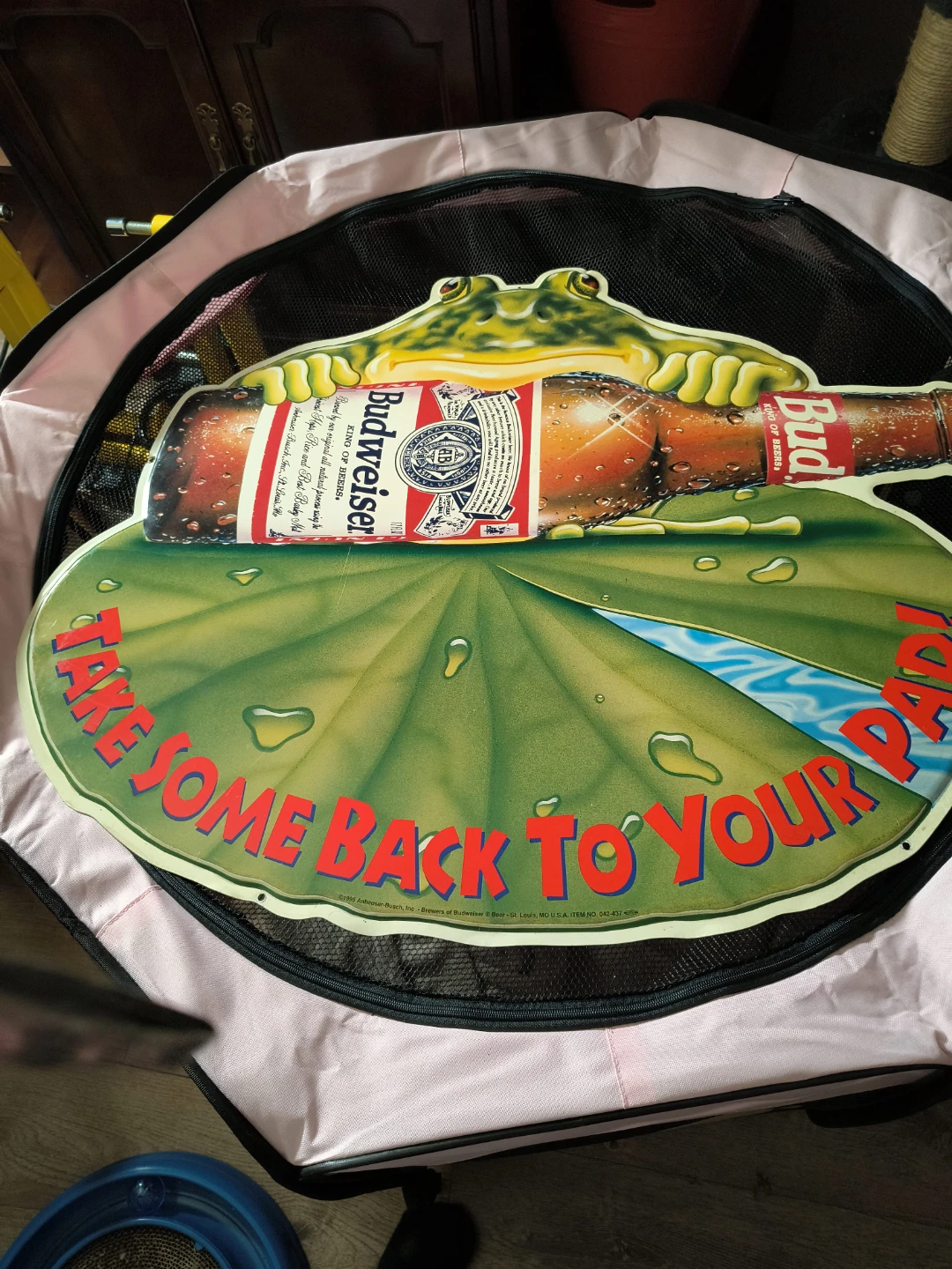 Vintage 1995 Budweiser Frog Sign