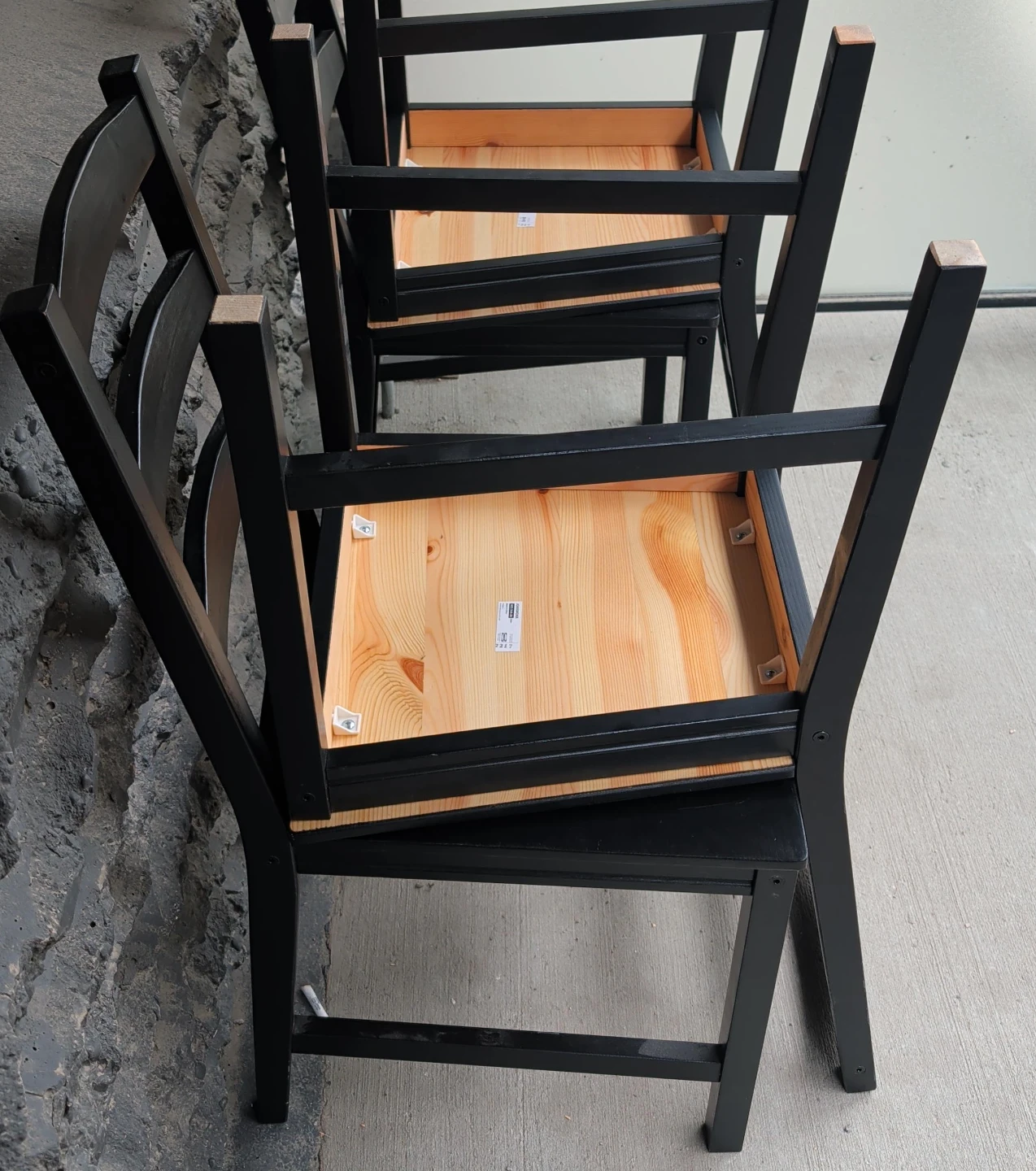 IKEA HÄGERNÄS  table + 4 chairs - photo 3