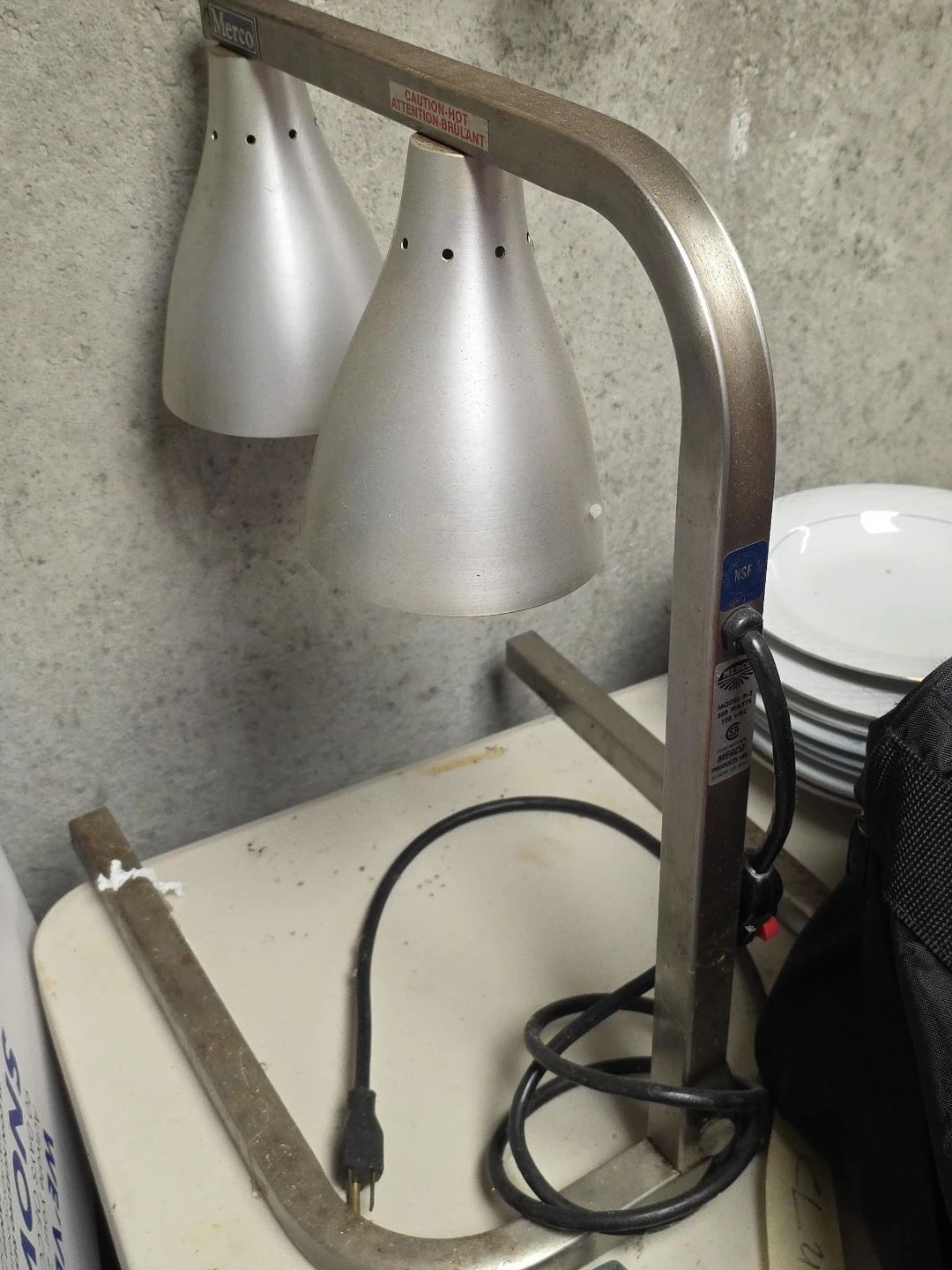 Merco 2-Bulb Heat Lamp