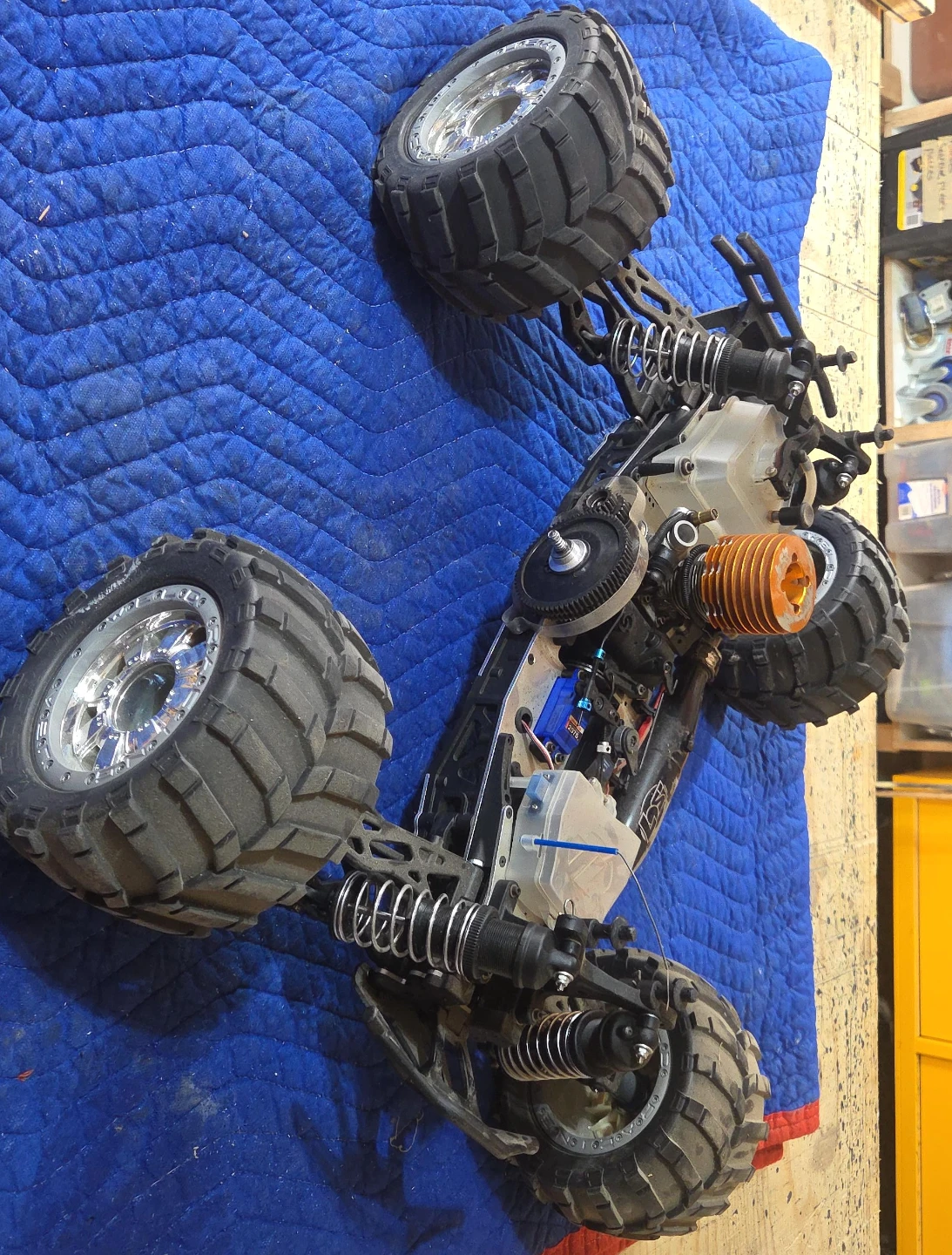 Losi LST XXL Nitro RC Truck