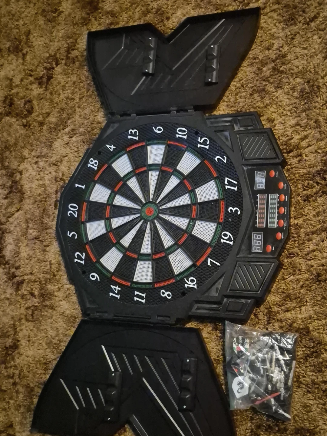 Electronic Dartboard with Case and Darts