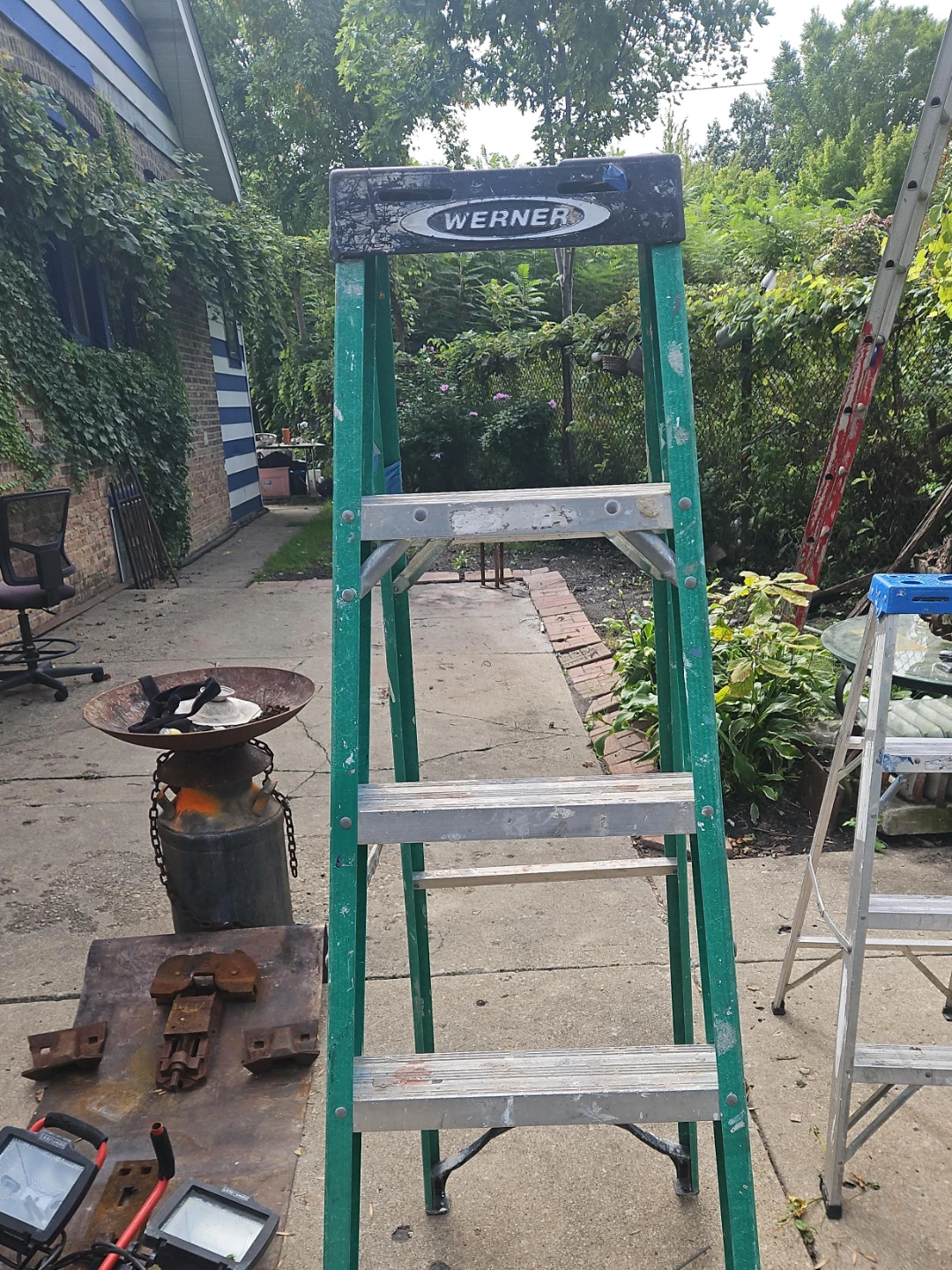 Werner Fiberglass Step Ladder