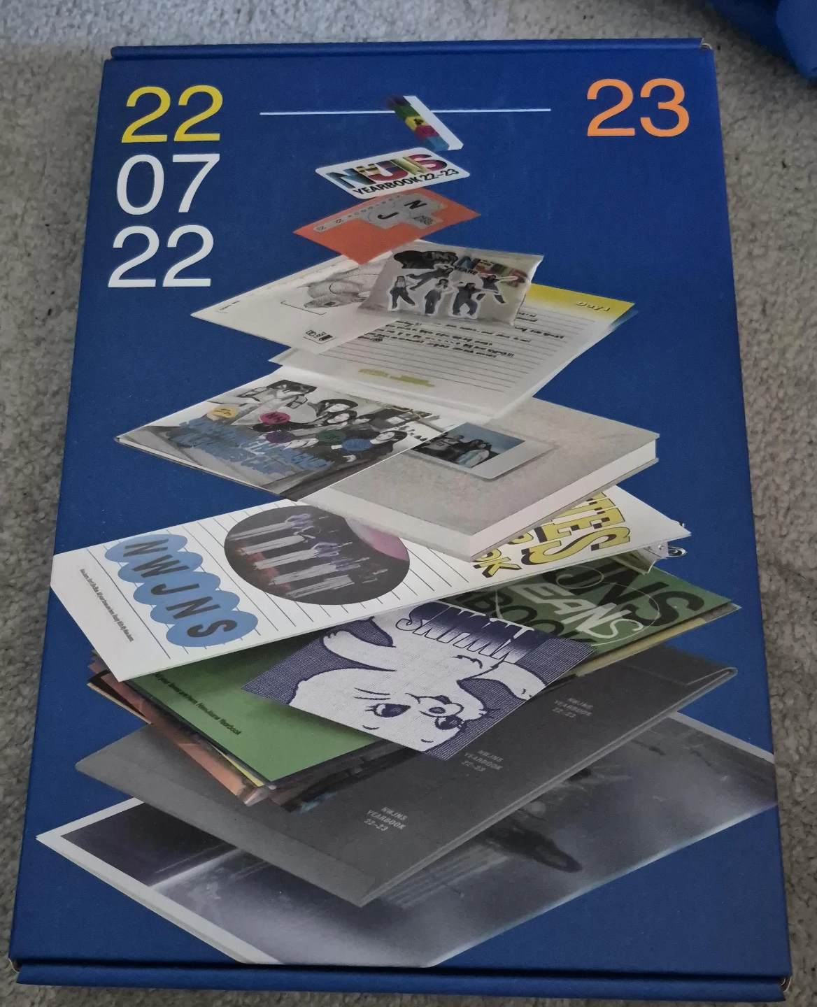 NewJeans 22-23 Yearbook