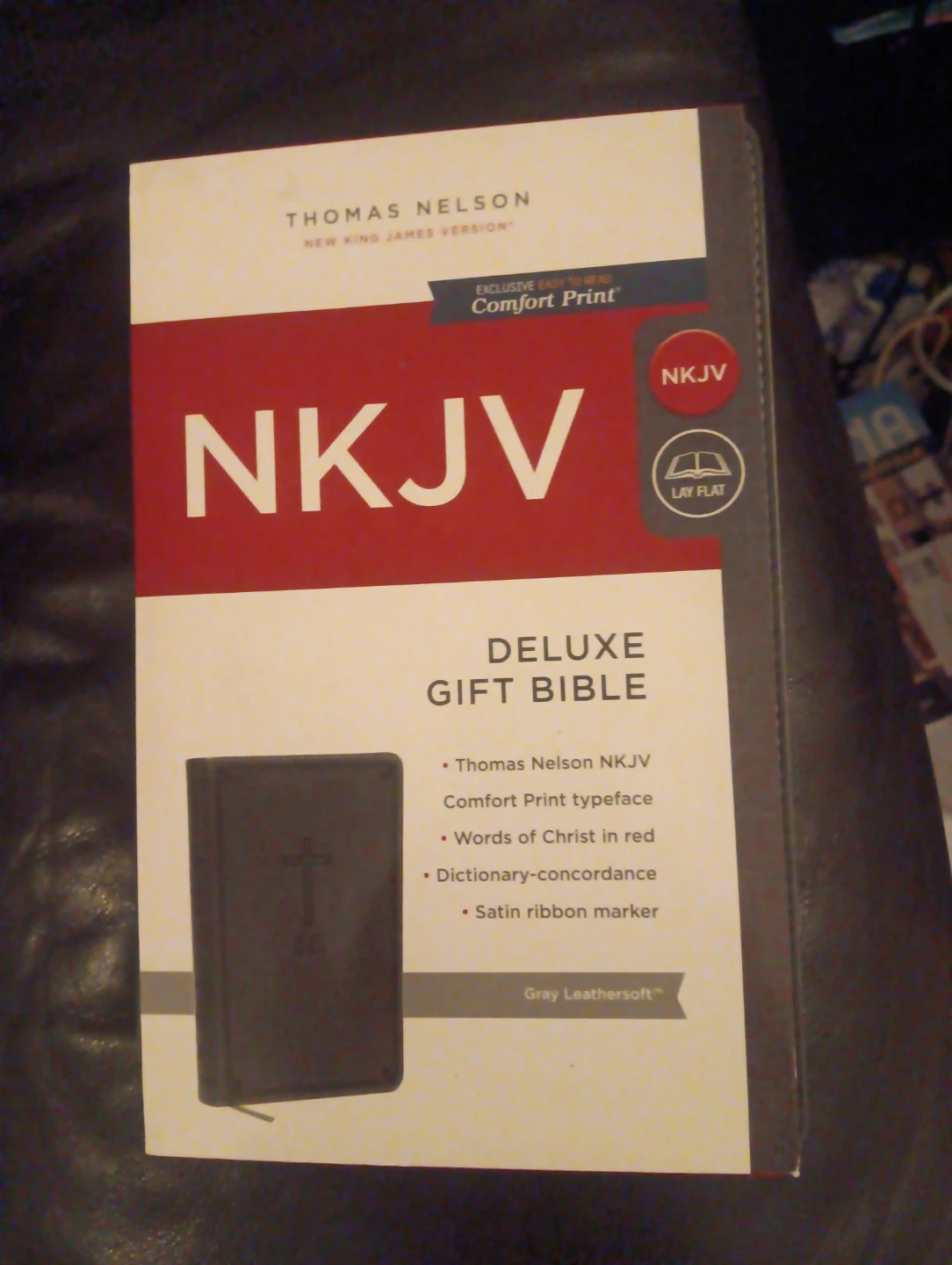 Thomas Nelson NKJV Deluxe Gift Bible