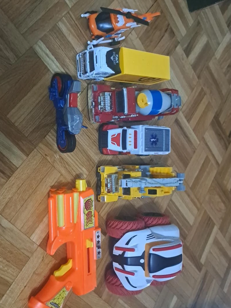 Assorted Toy Vehicle and Blaster Set