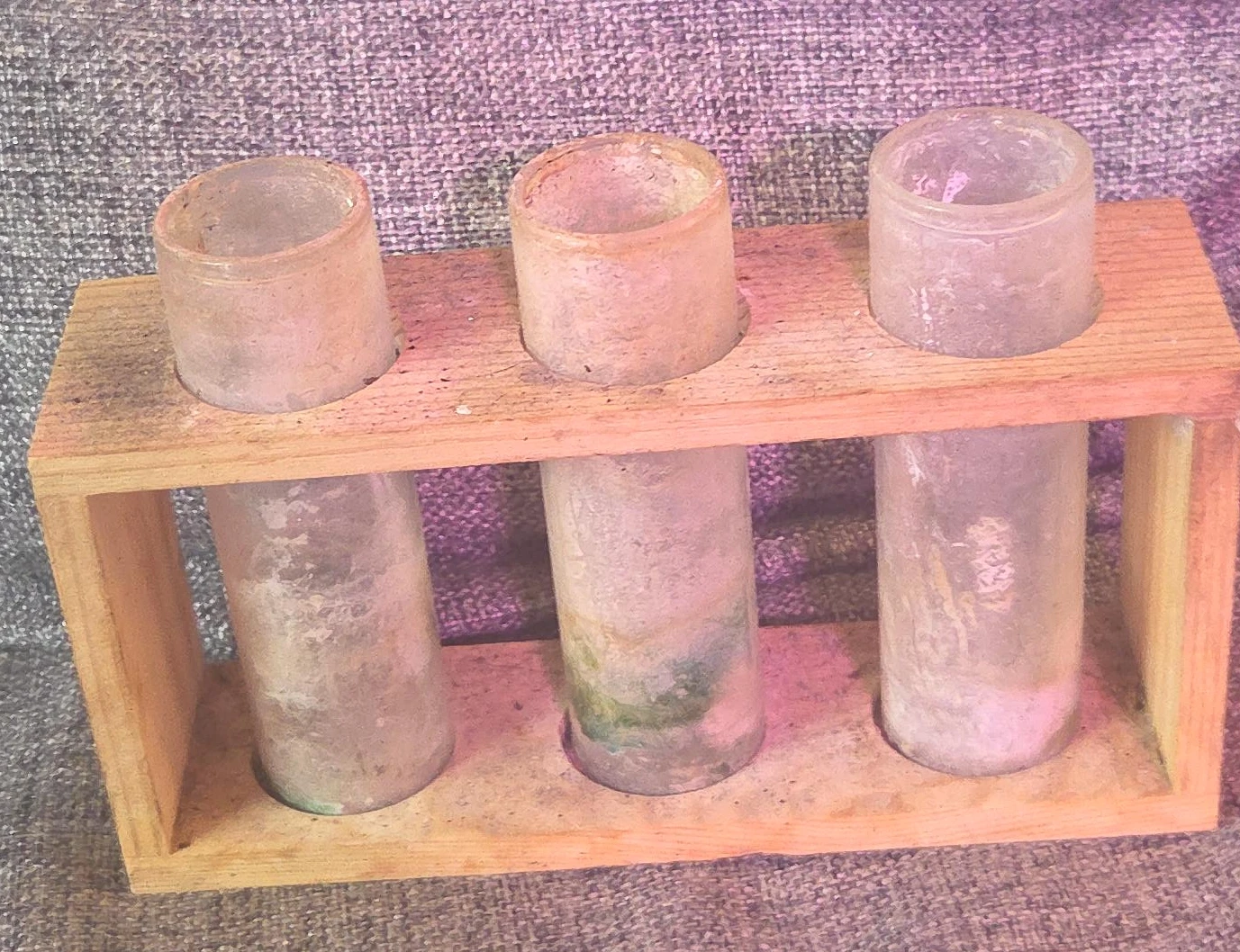 Wooden Propagation Station with 3 Glass Tubes