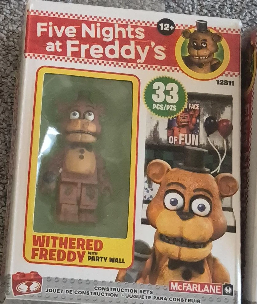 McFarlane Five Nights at Freddy's Withered Freddy Set