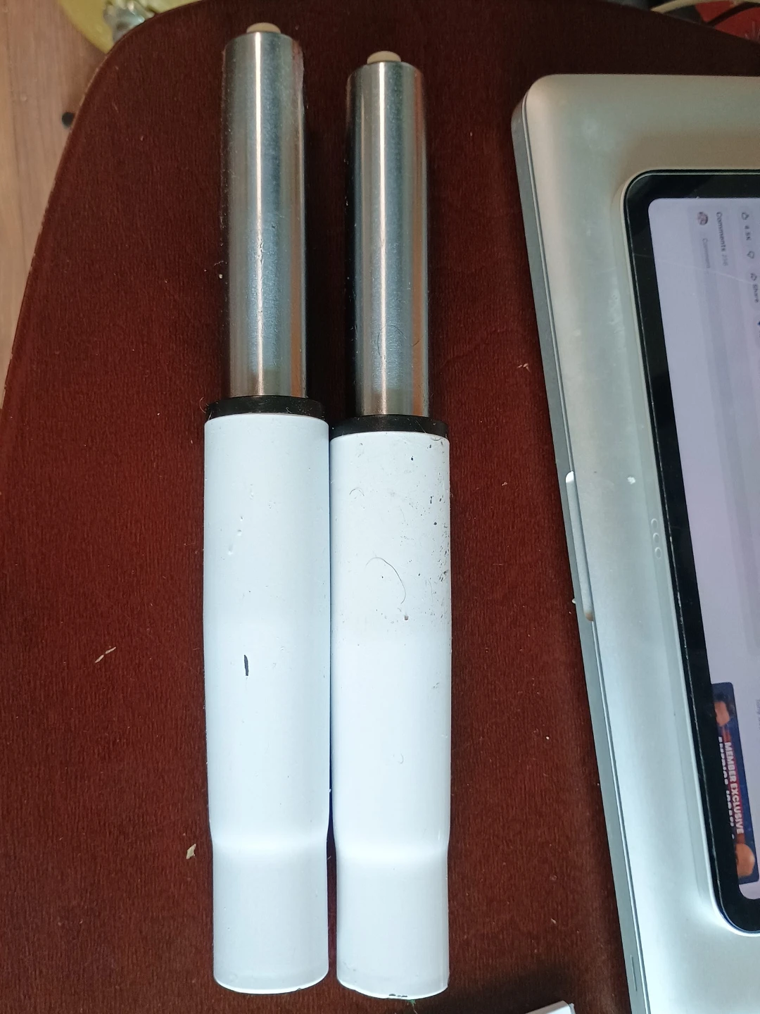 2 office Chair Gas Lift Cylinders - photo 2