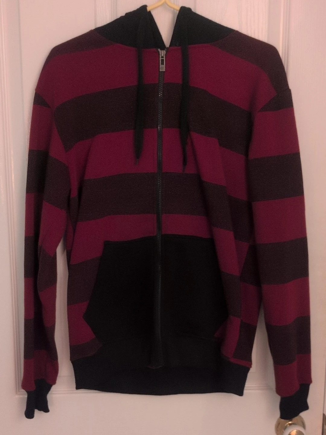 Varcity Vintage Wear Striped Zip-Up Hoodie