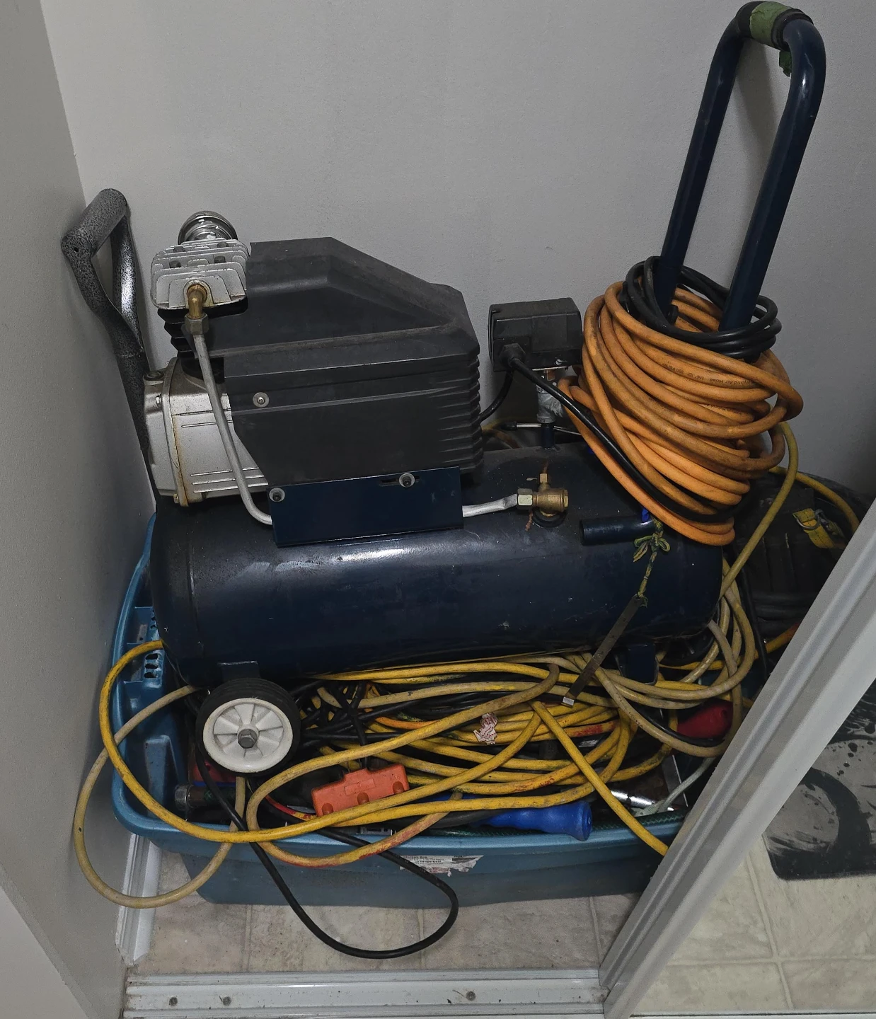 Air Compressor with Hose