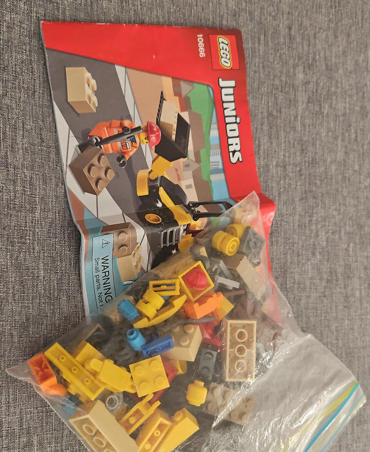 LEGO Juniors 10666 Digger Set