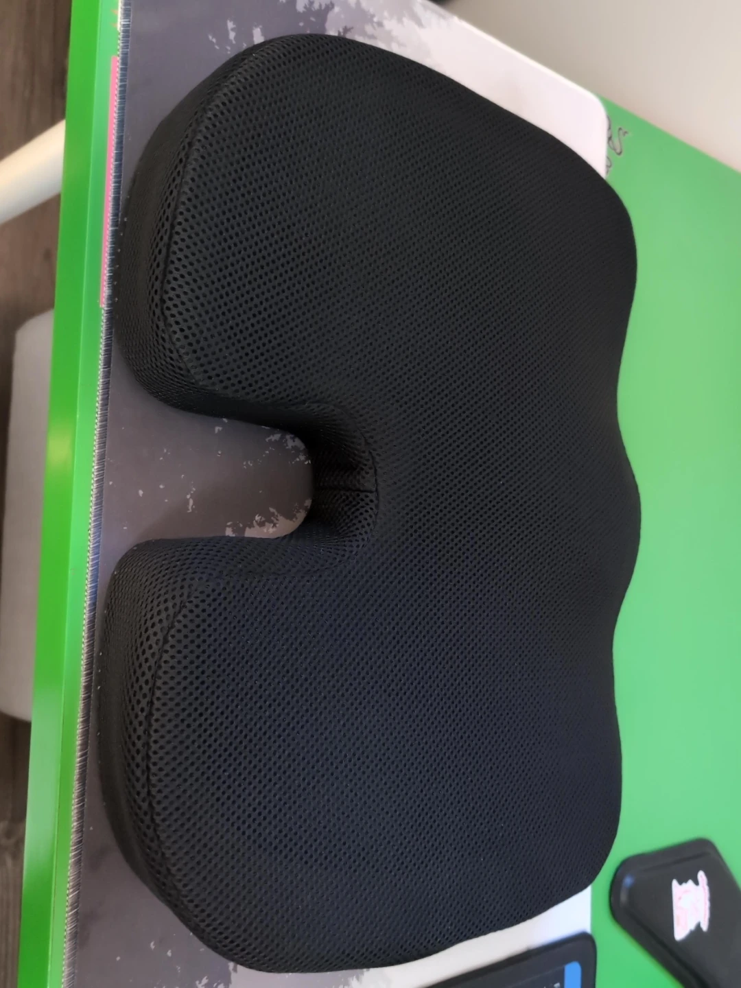 Black Ergonomic Memory Foam Seat Cushion