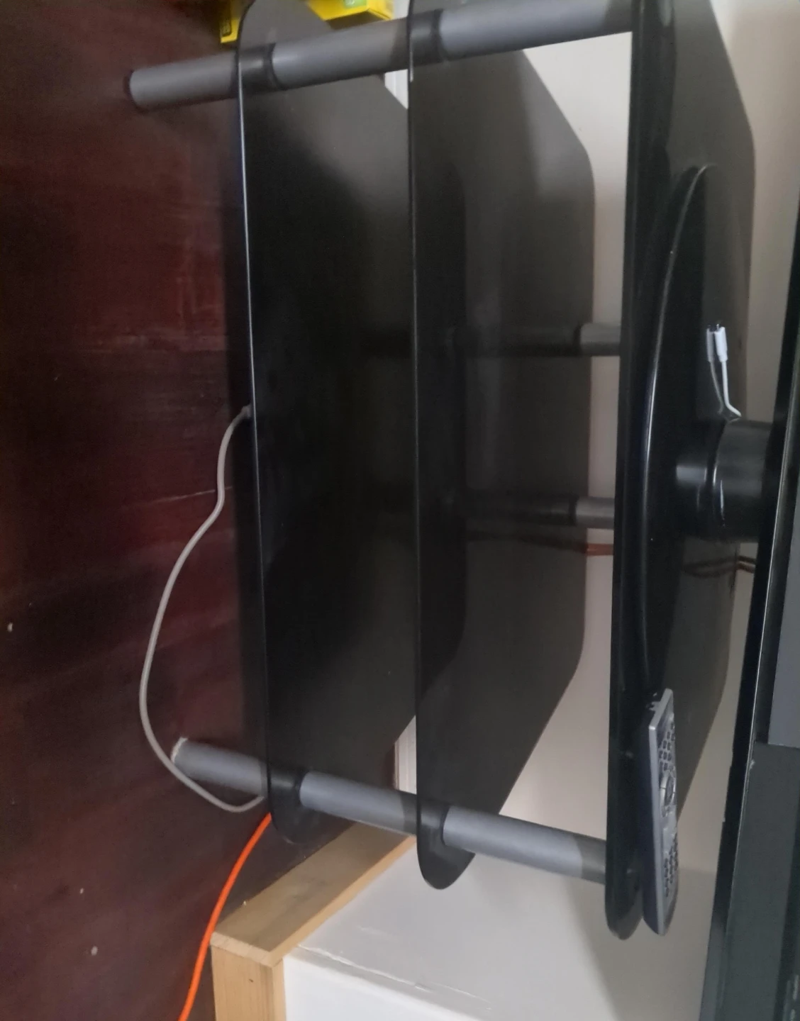 Black Glass Media Stand