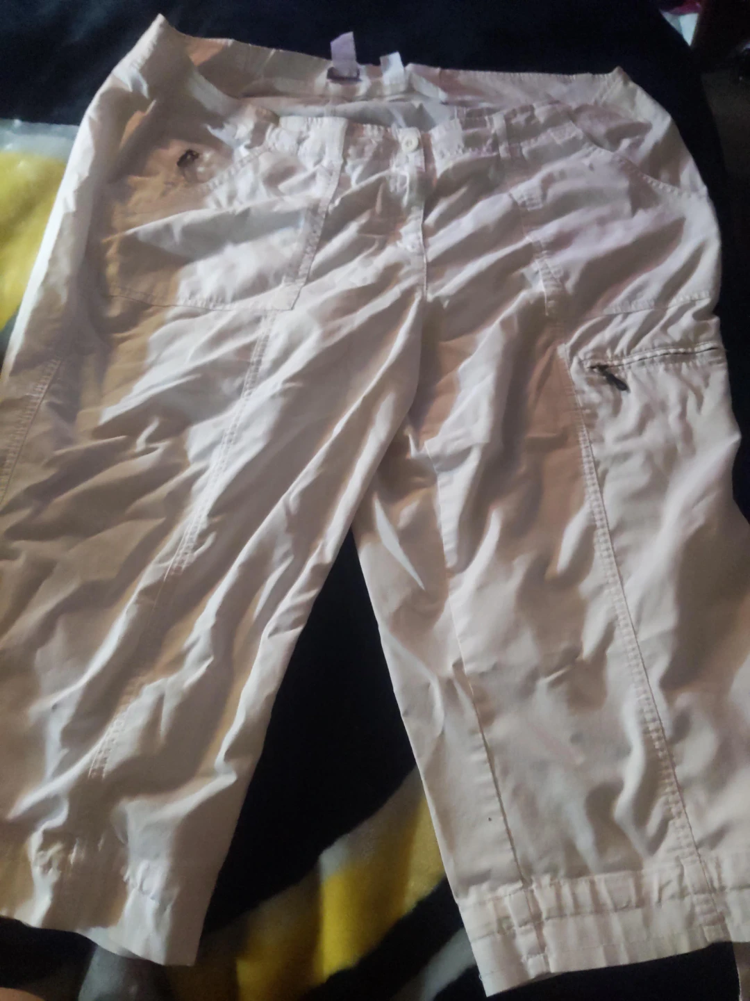 Women's White Capris