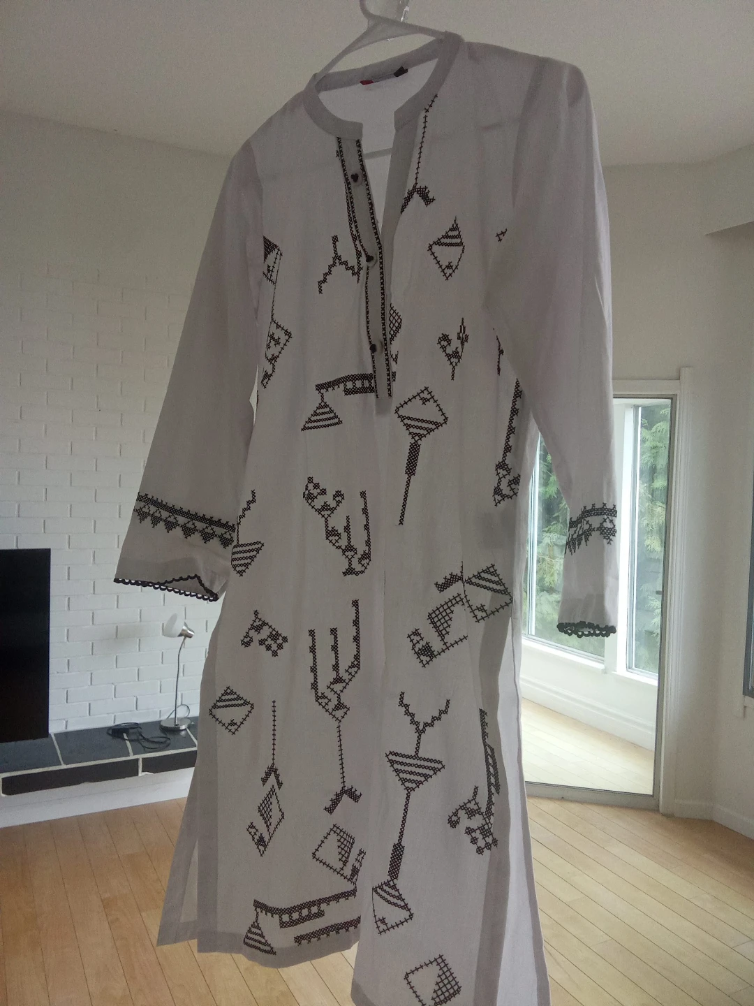 White Embroidered Tunic Top