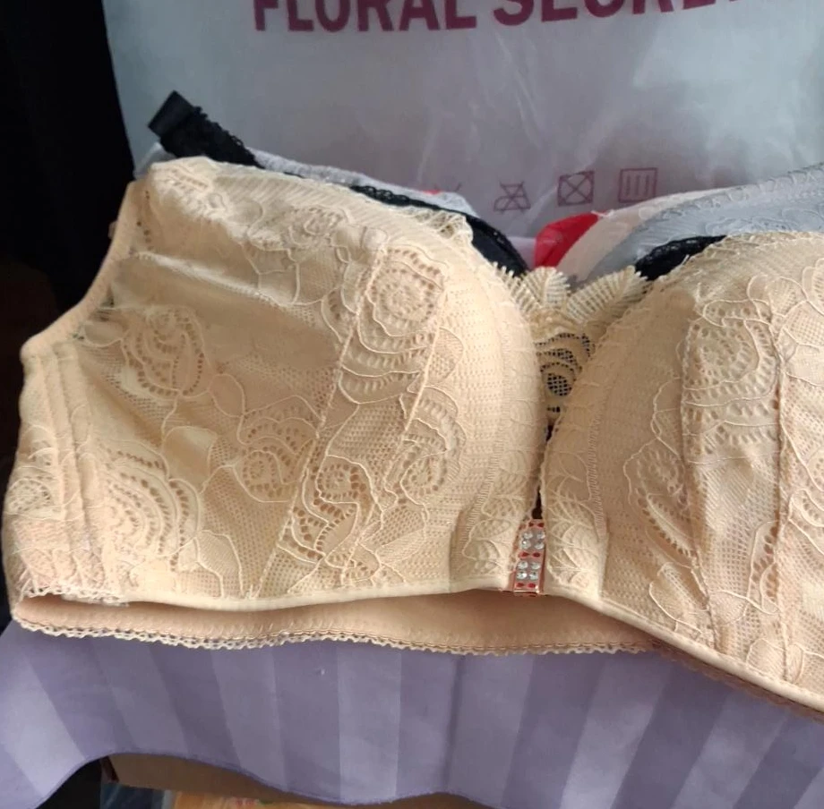Floral Secrets Lace Bra 40F (5 Bras Total)