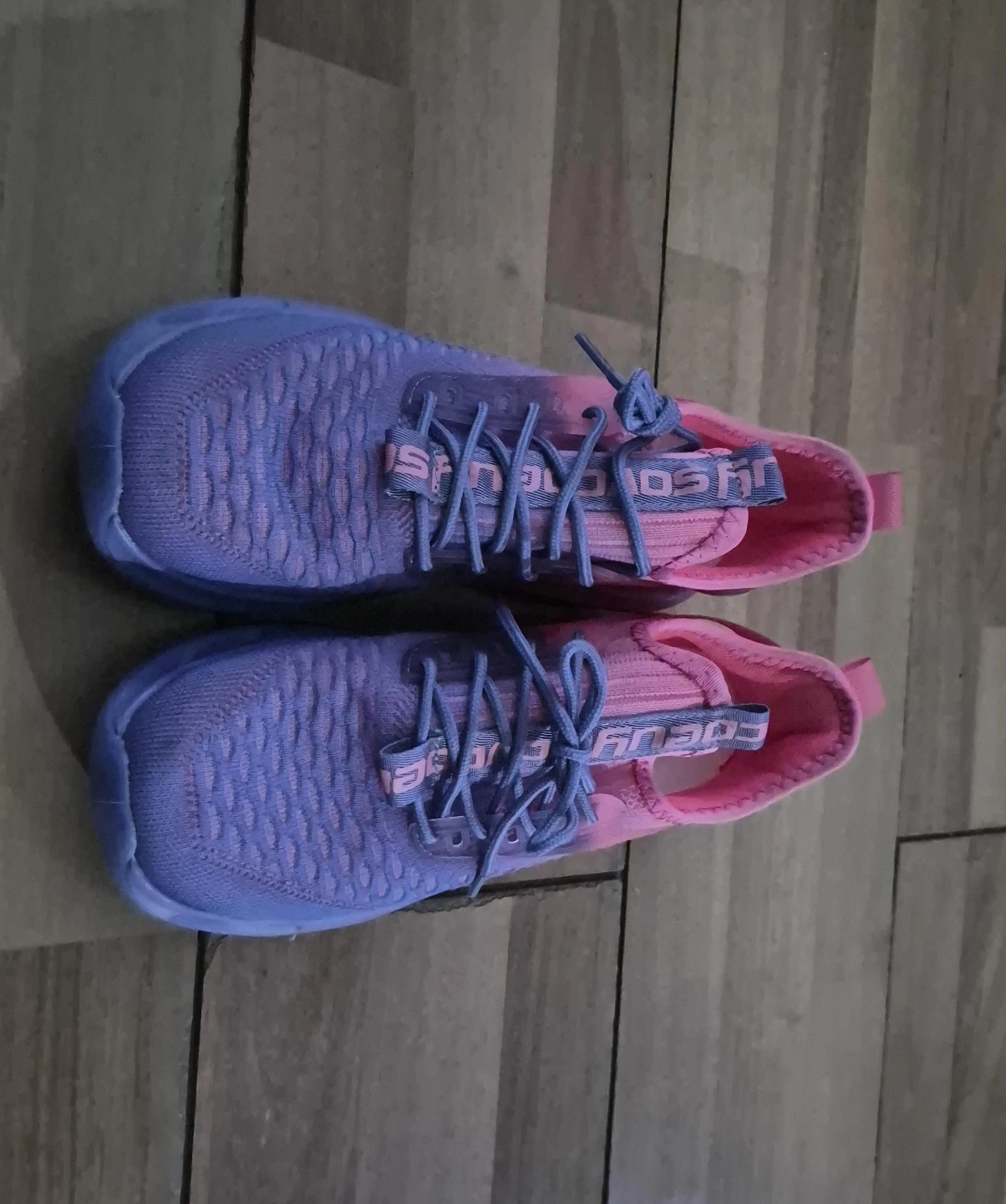 Women's Running shoes (Size 8)