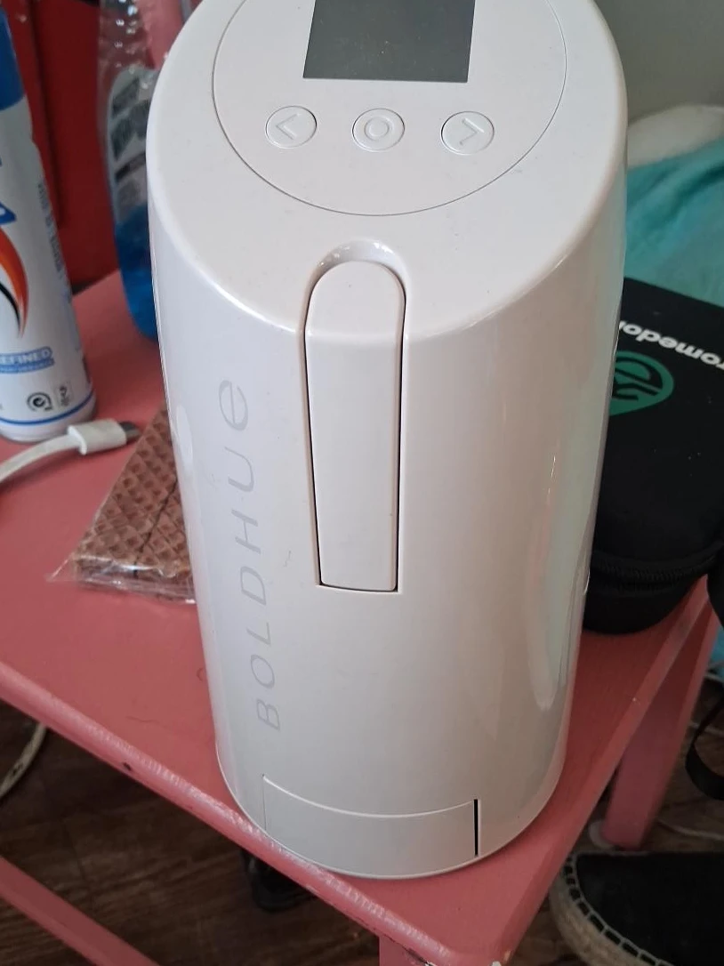 Boldhue Makeup Mixing Device
