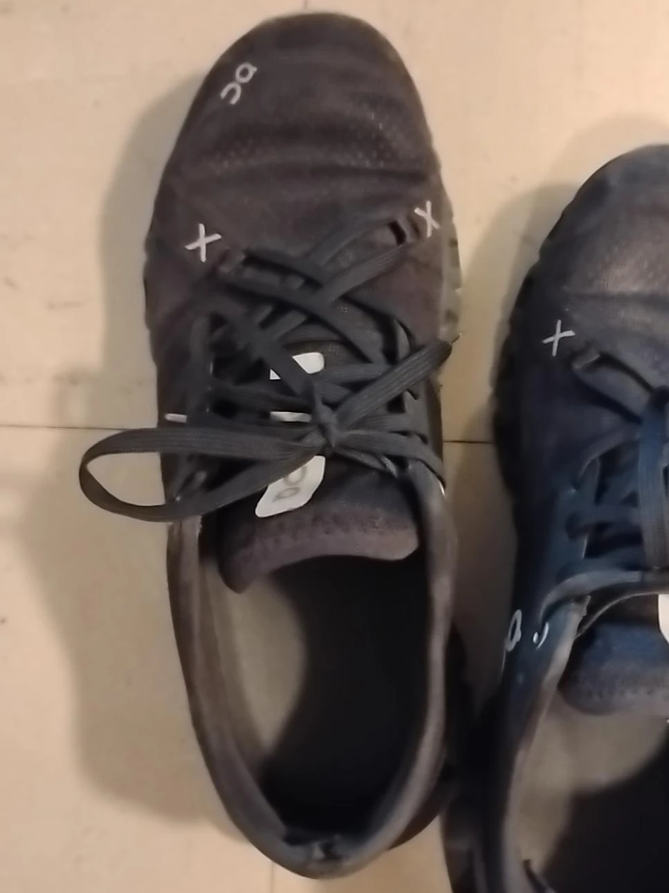 On Running Shoes Black