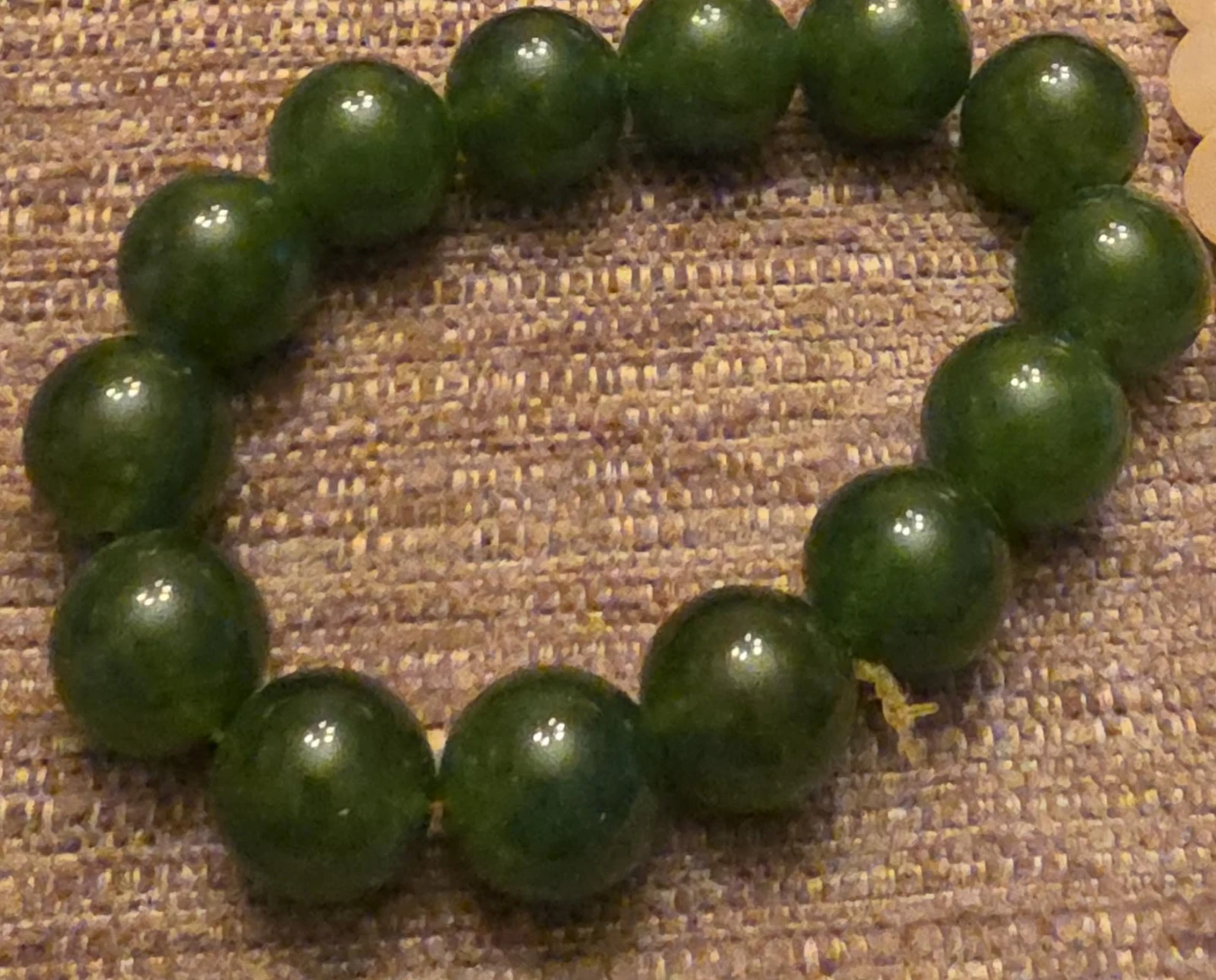 Green Jade Bead Bracelet
