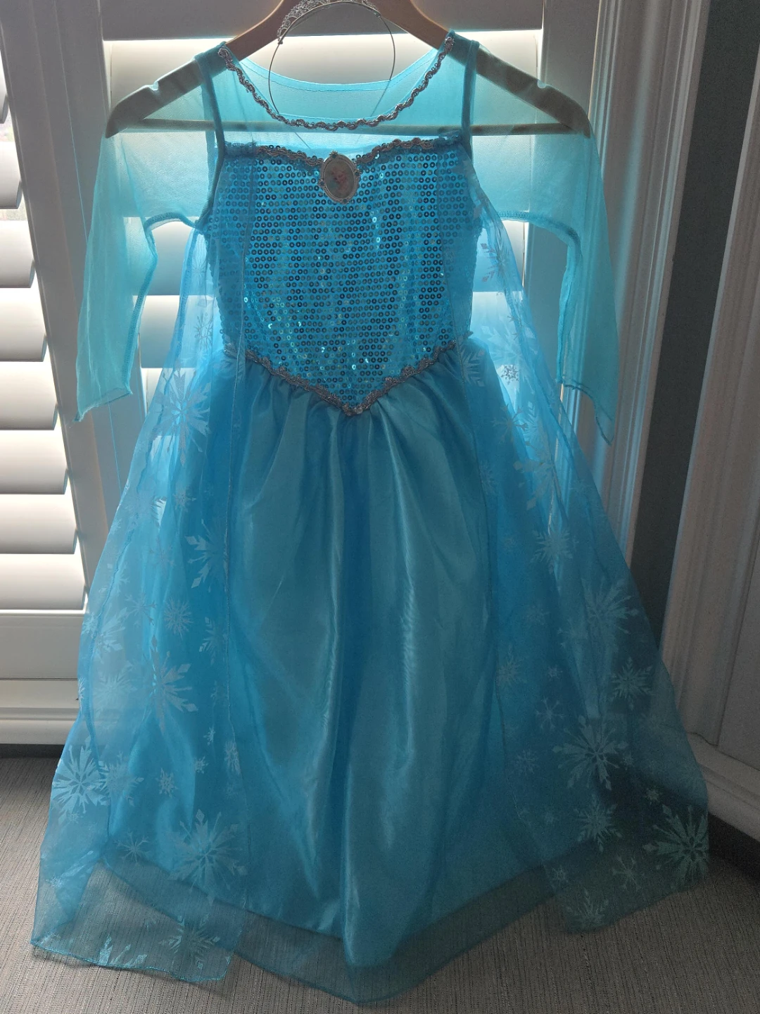 Snow Queen Frozen Elsa Costume with tiara
