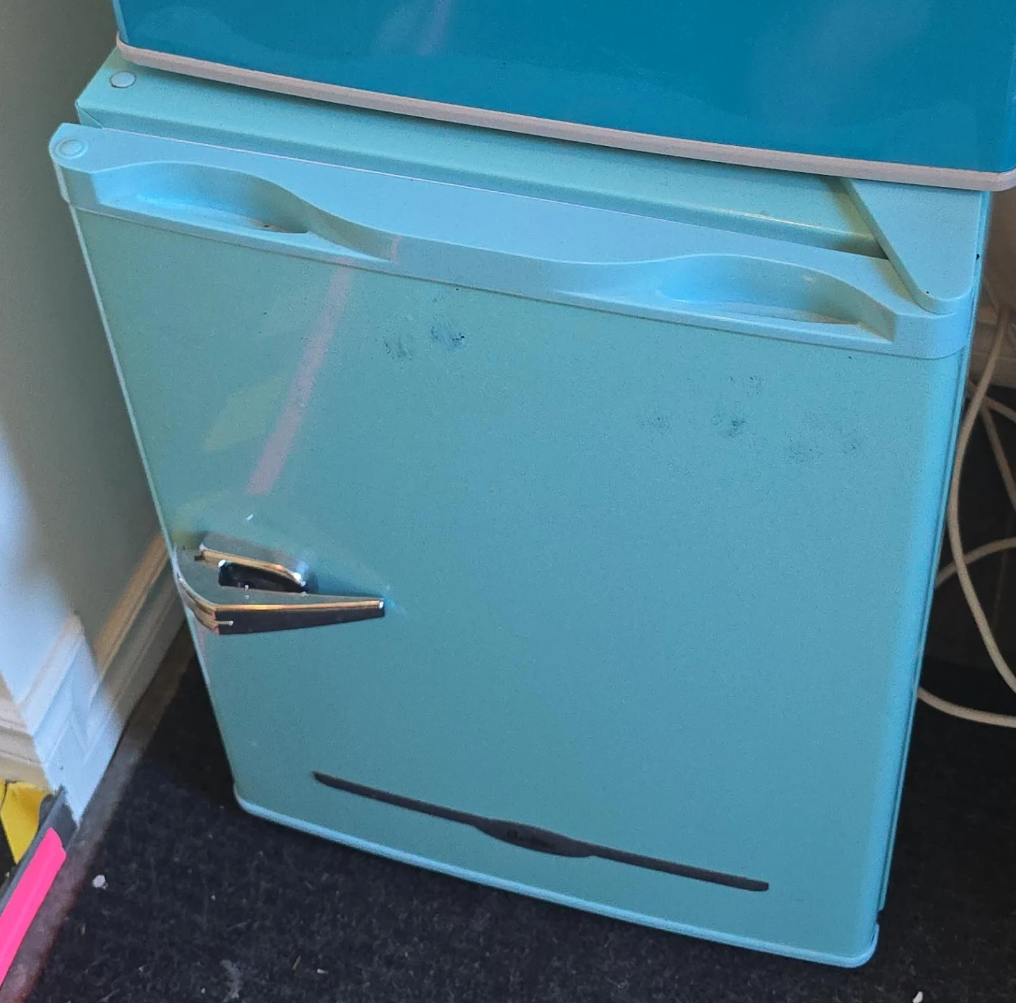 Retro style mini fridge