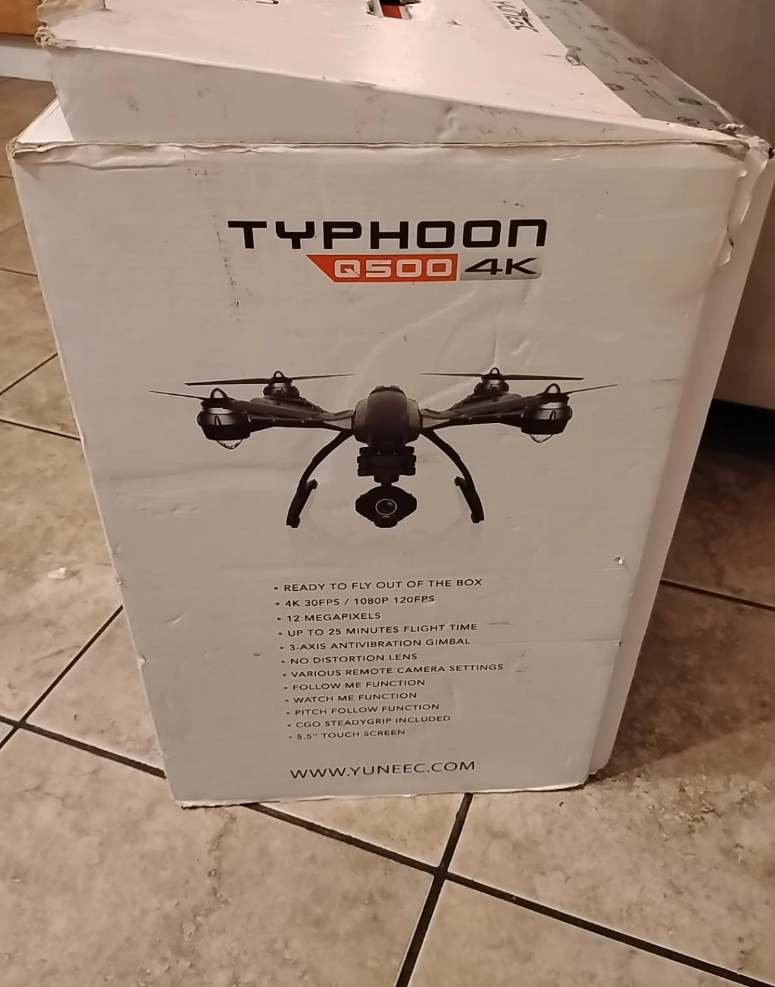 Yuneec Typhoon Q500 4K Drone