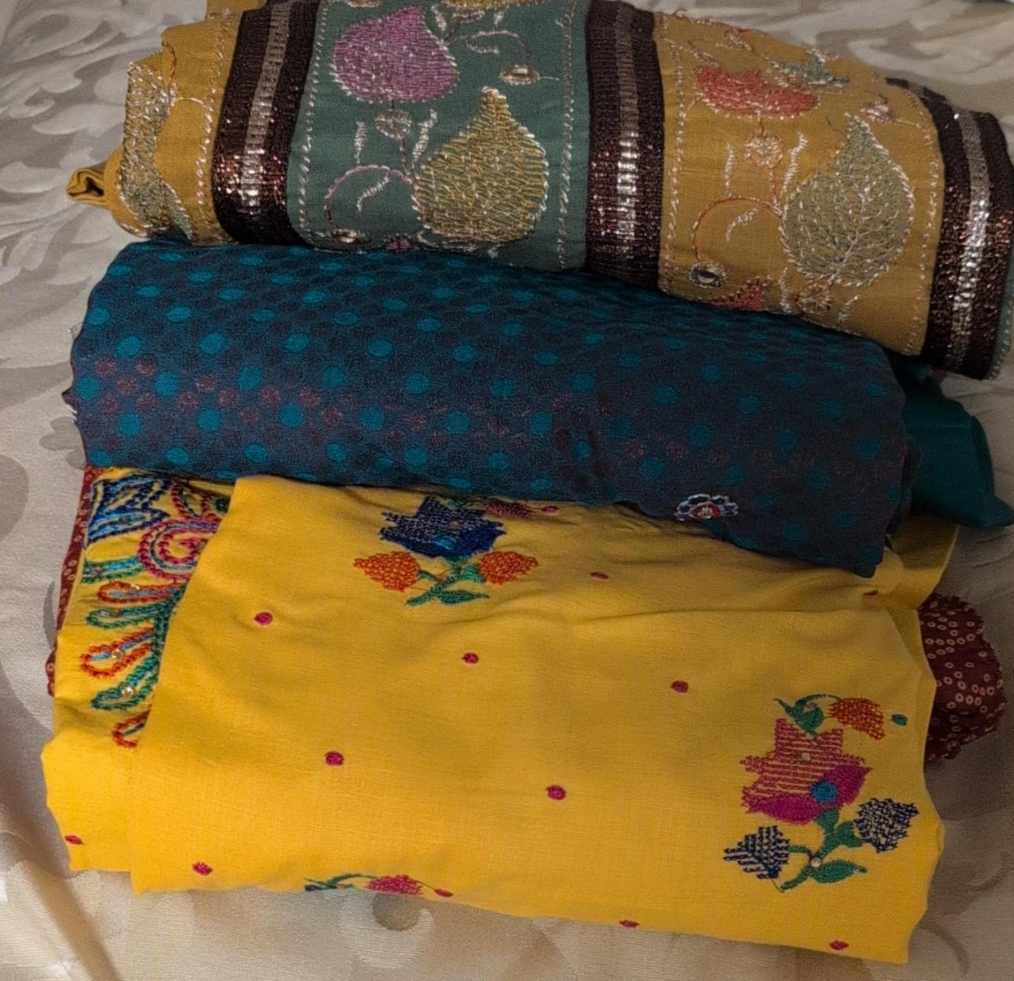 Three piece traditional Indian suit set