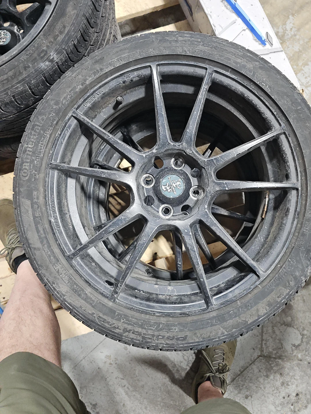 Set of 4 Continental Tires with Alloy Rims