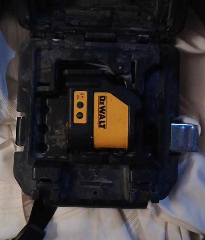 DEWALT Self-Leveling Laser