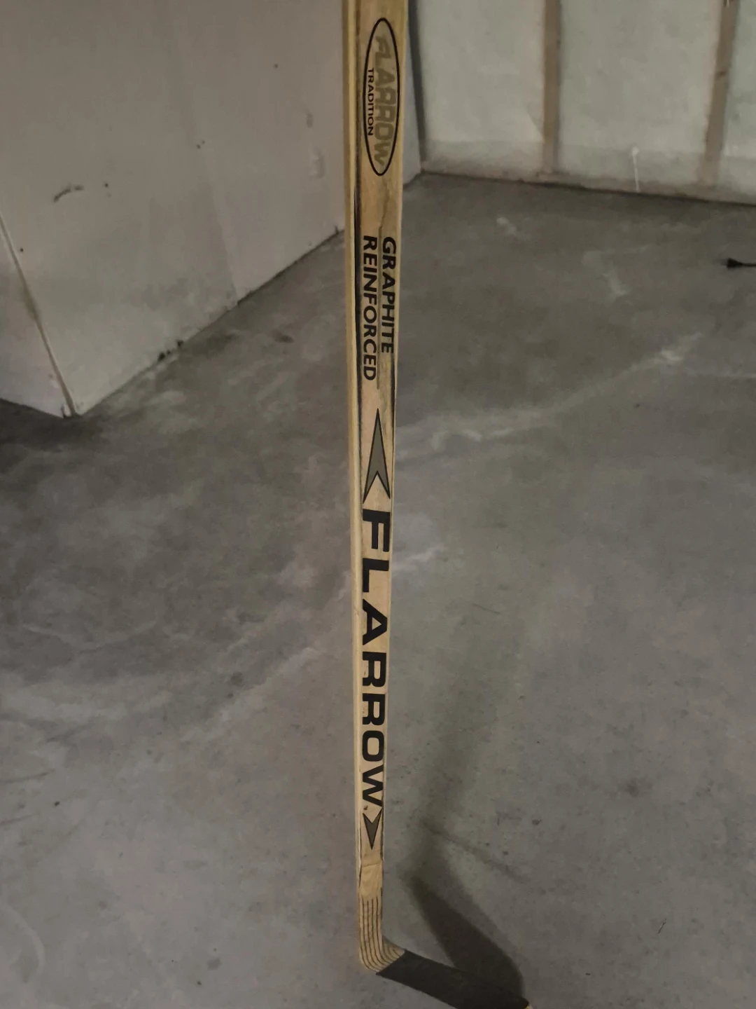 1pc Flarrow Tradition Graphite Reinforced Hockey Stick