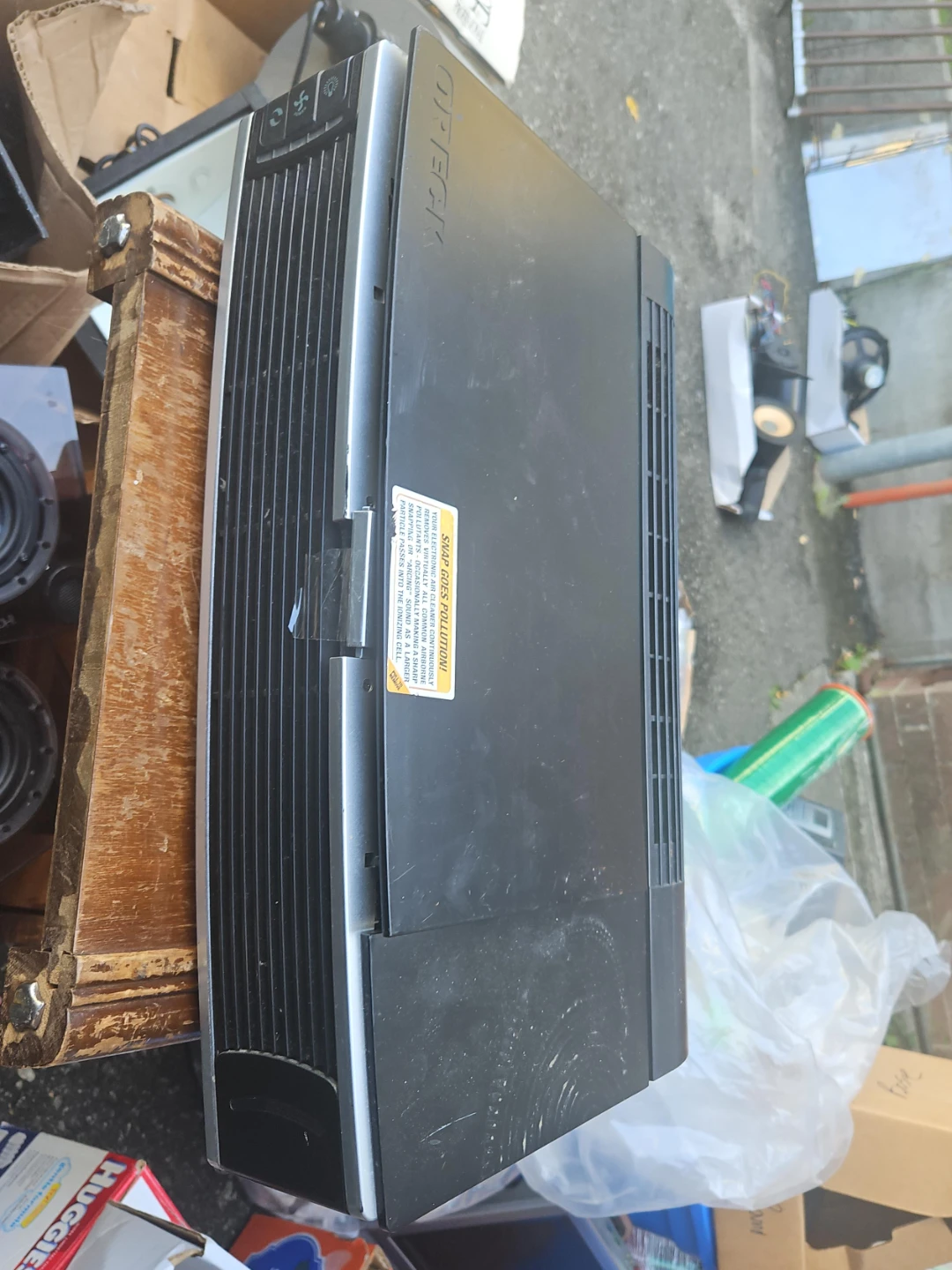 Oreck Electronic Air Cleaner