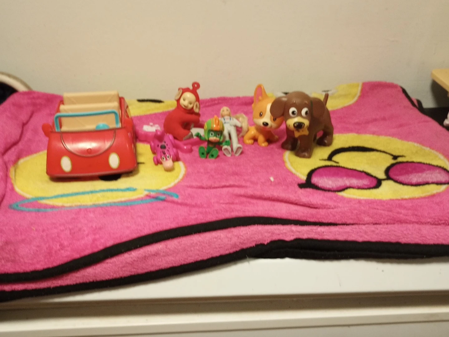 Assorted Kids Toy Figures and Vehicle Set
