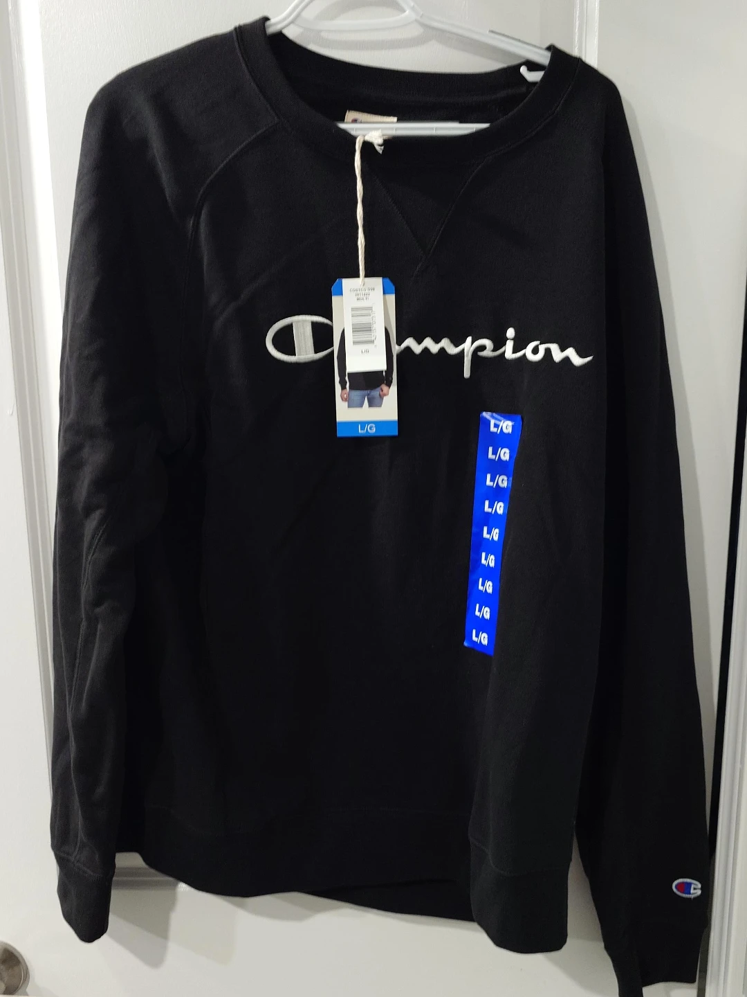 New Champion Black Crewneck Sweater