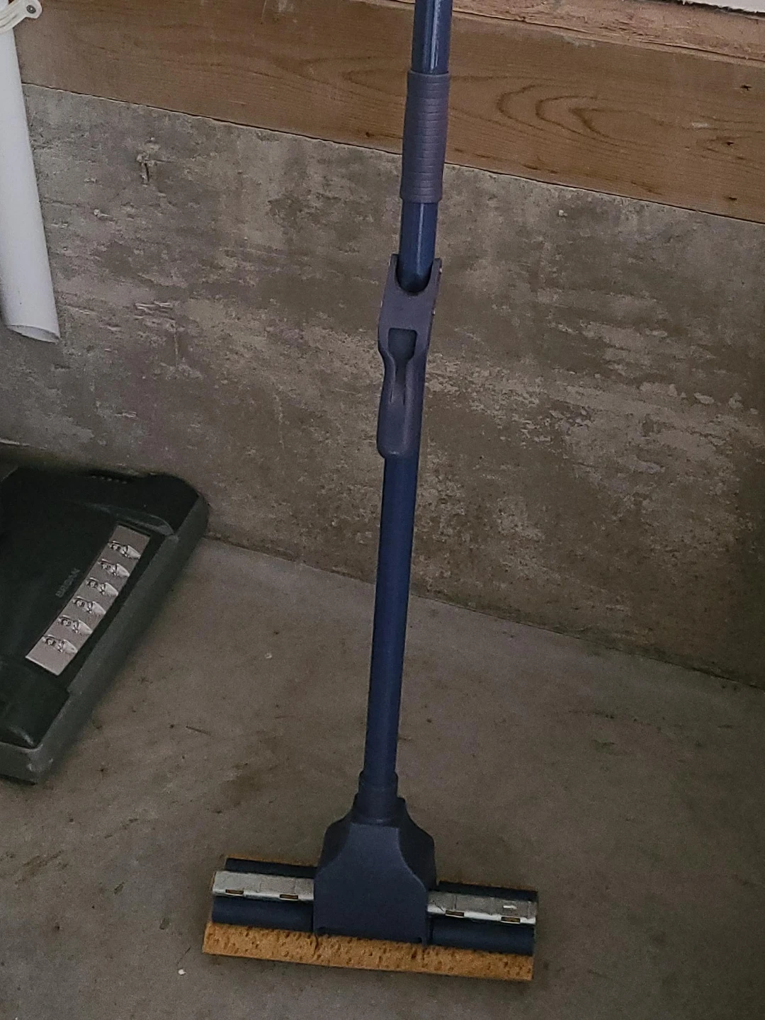 Sponge Mop with Extendable Handle