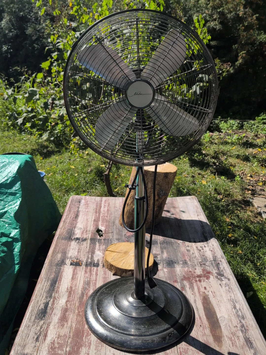 Aloha Breeze Pedestal Fan