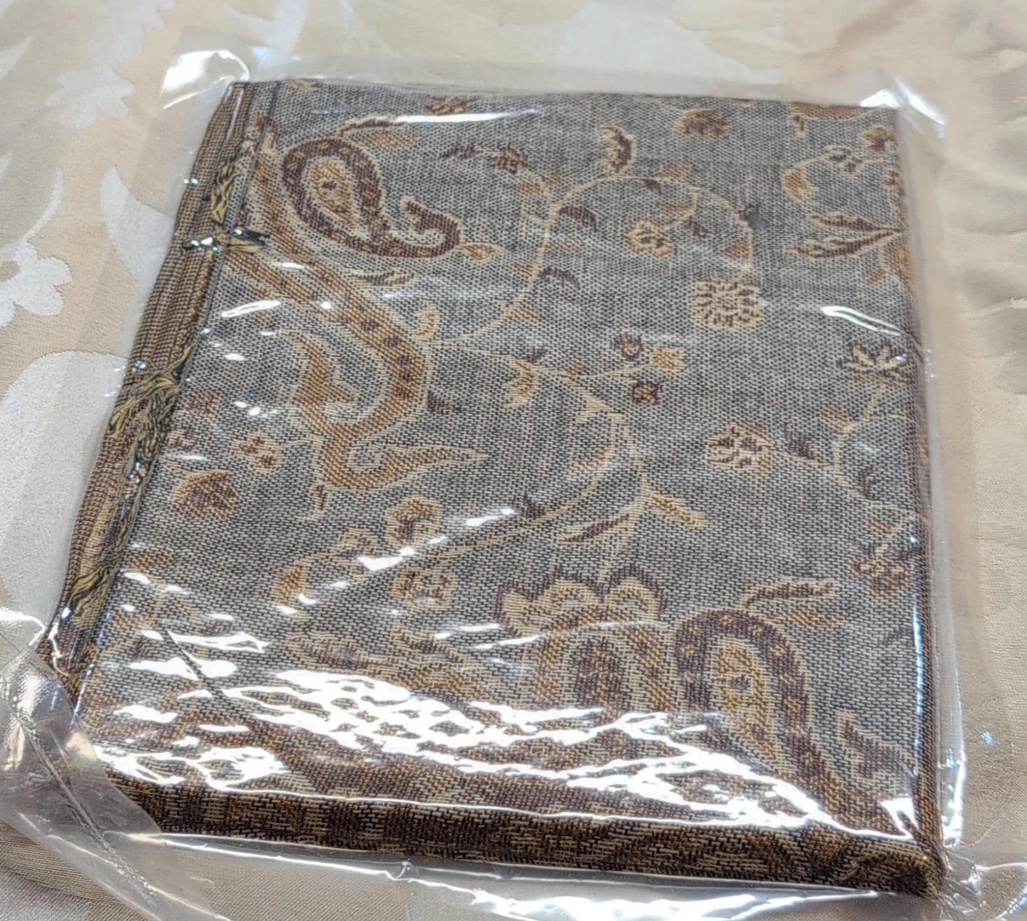 Paisley Pattern Scarf