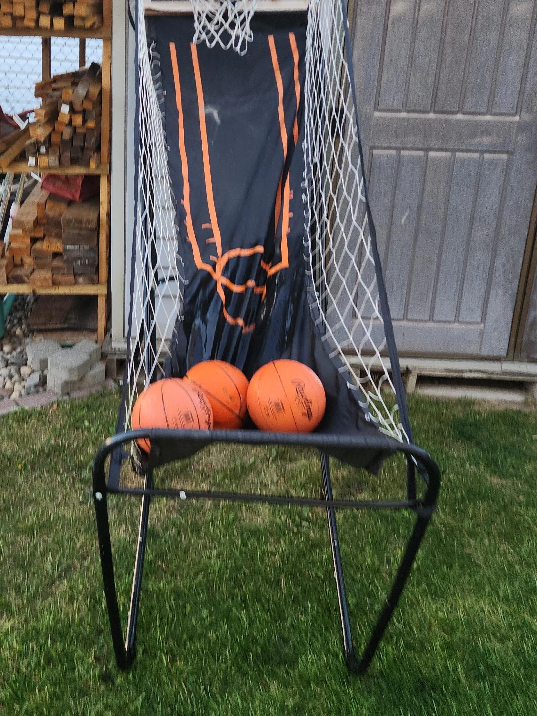 Rawlings Basketball Arcade Game