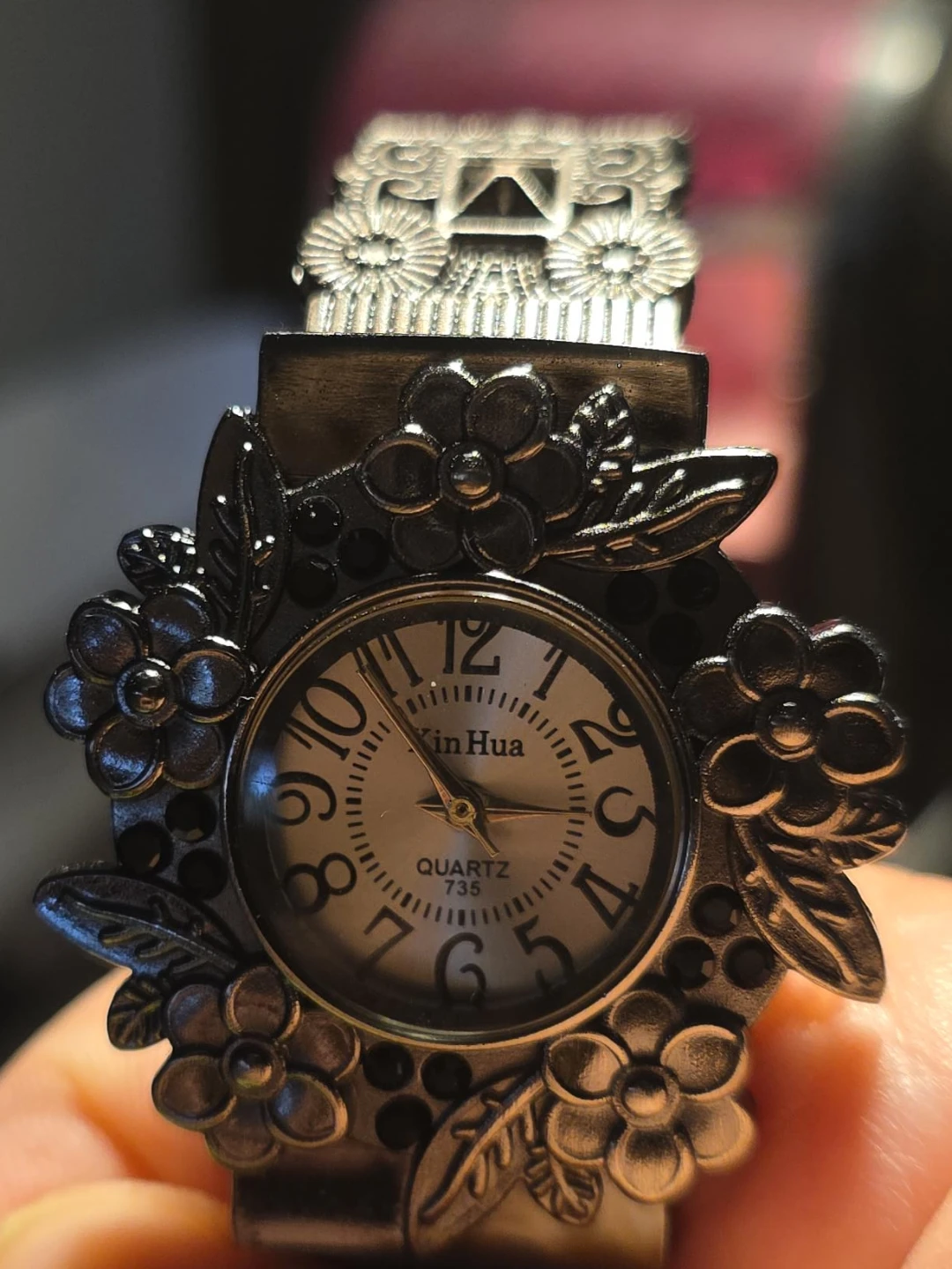 Xin Hua Floral Quartz Women's Watch