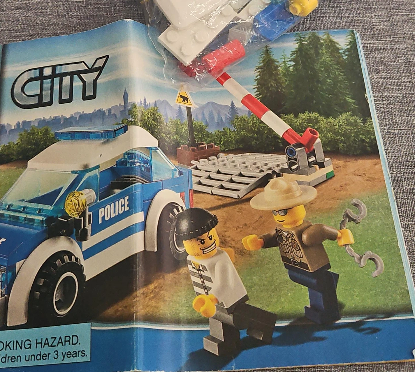 LEGO City Police Building Set