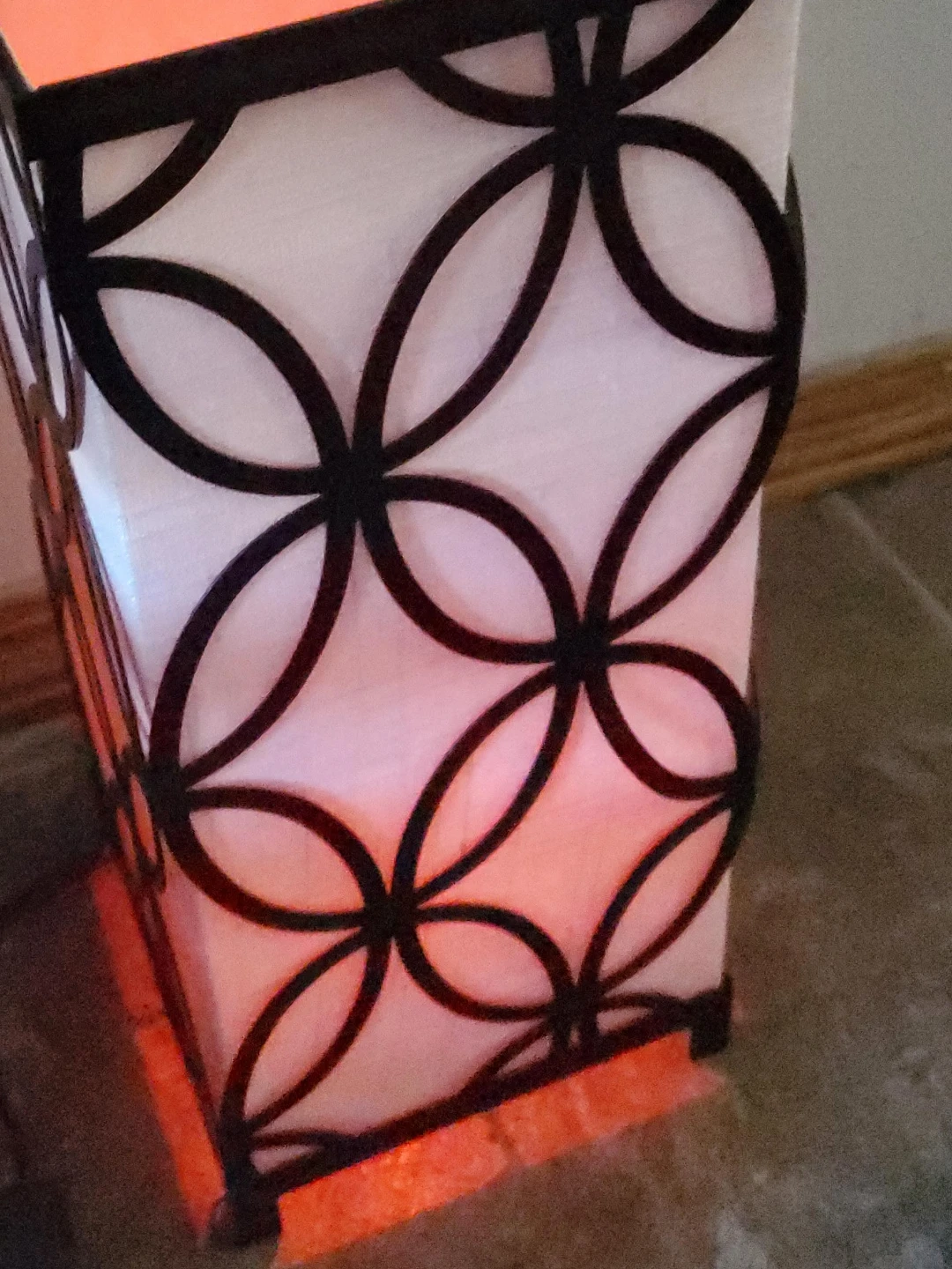 Asian-Style Table Lamp