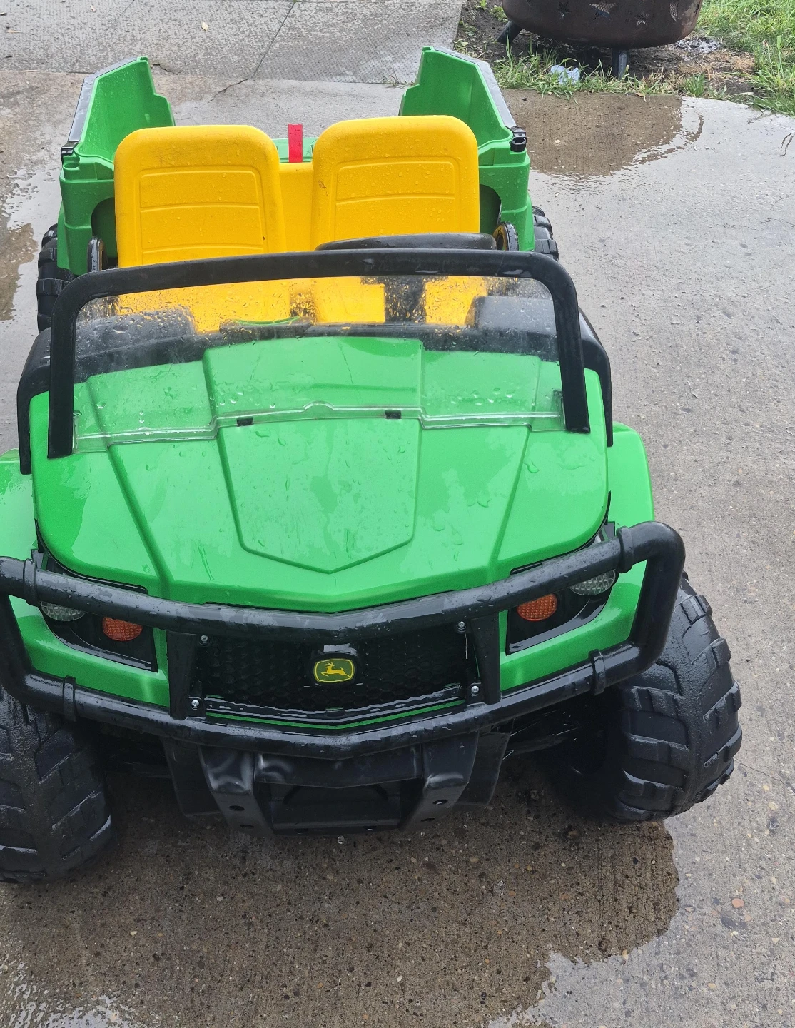 John Deere Ride-On Gator with Trailer