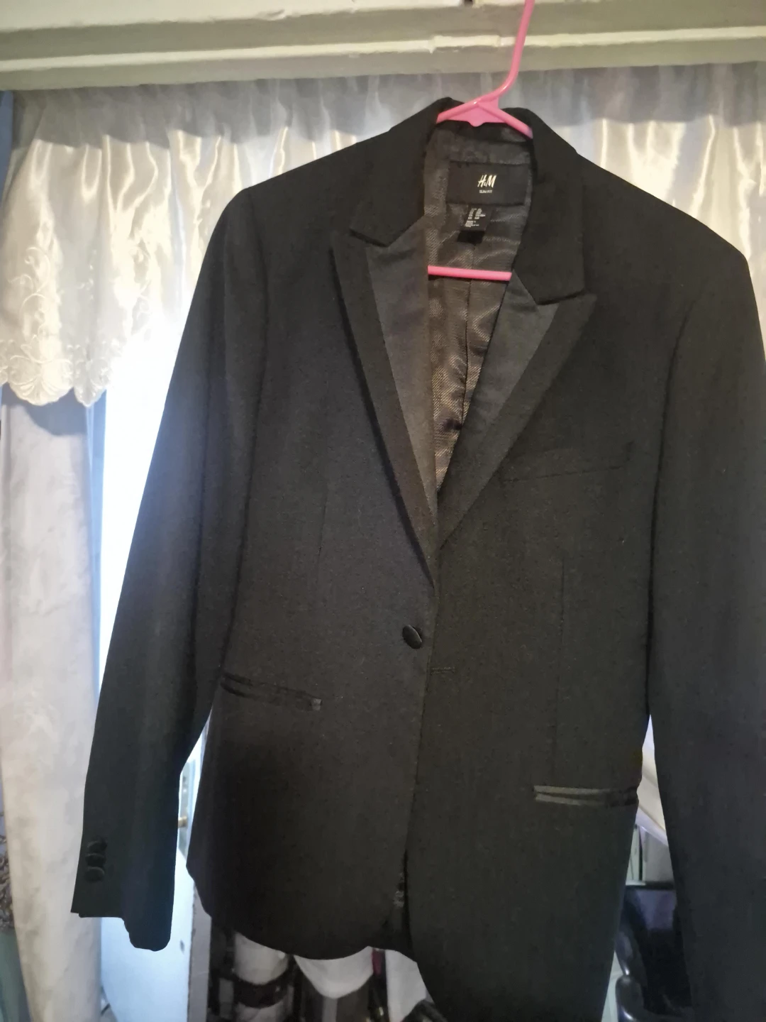 H&M Men's Black Tuxedo Blazer