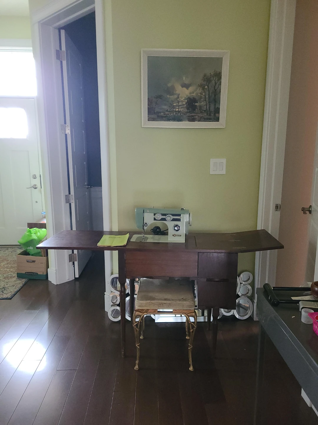 Vintage Zenith Zig Zag sewing machine with cabinet