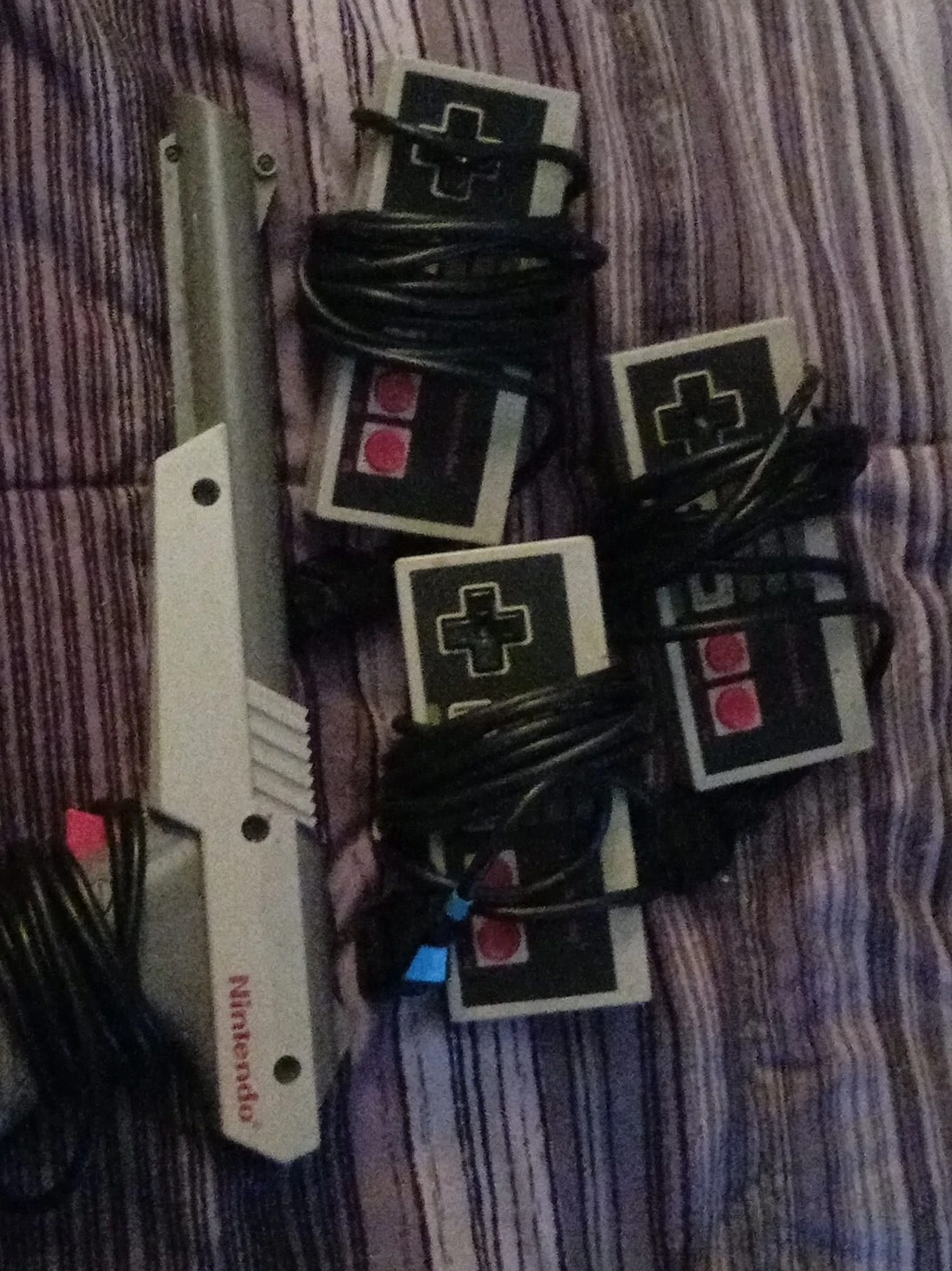 Nintendo NES Controllers and Zapper Light Gun