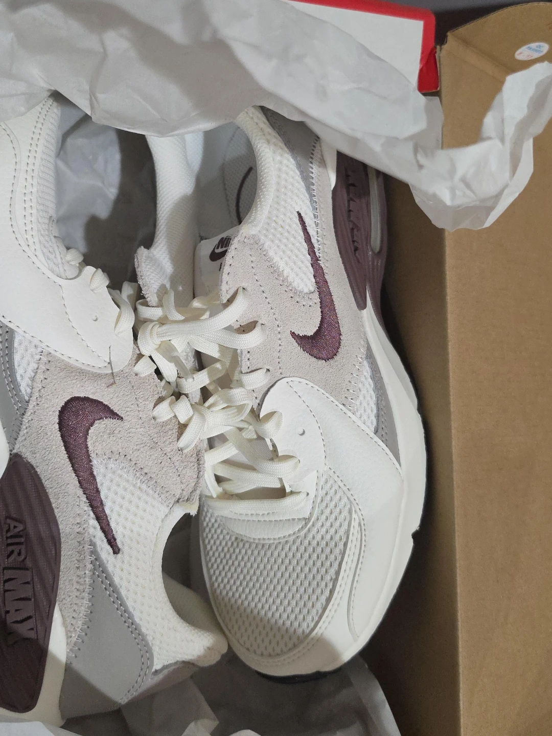 Nike Air Max 90 Sneakers