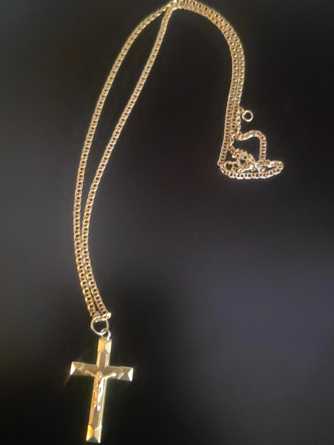 Gold neckless