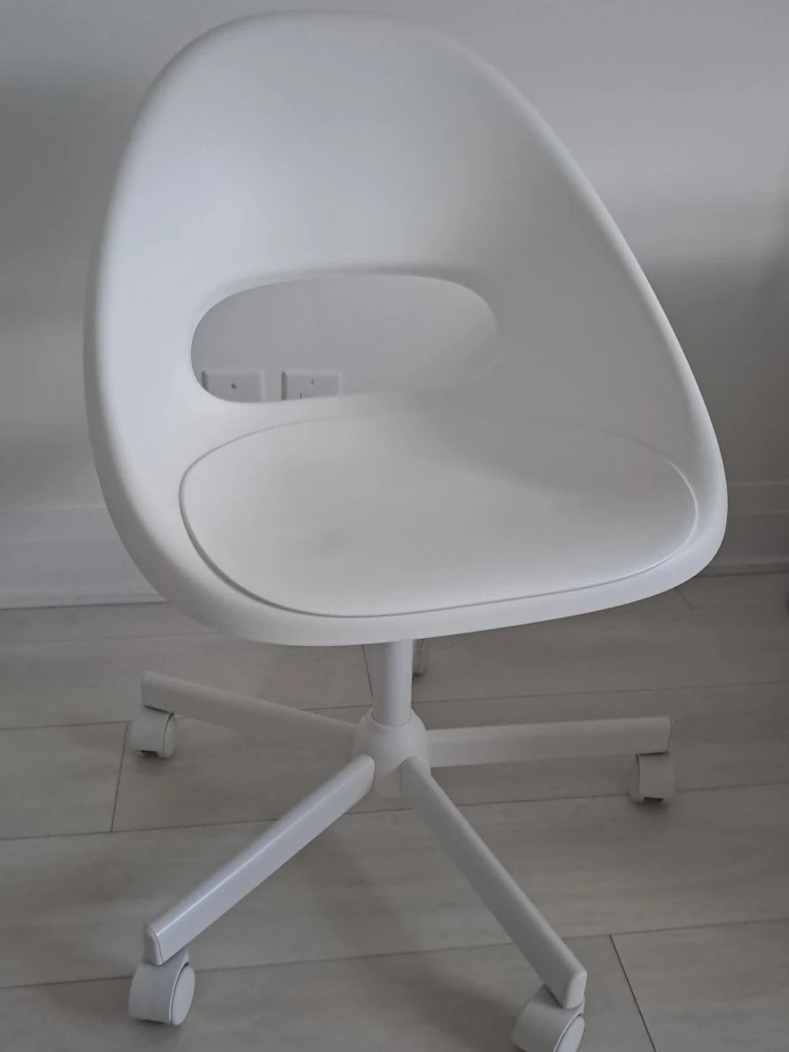 White Swivel Office Chair
